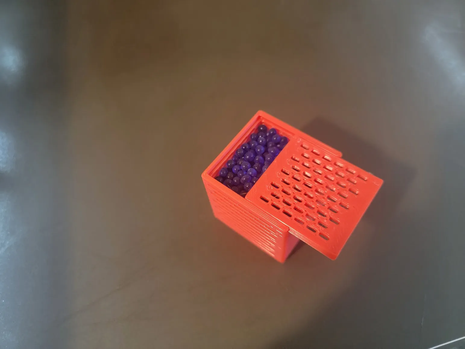 Hộp silica có nắp trượt để lưu trữ gel hút ẩm