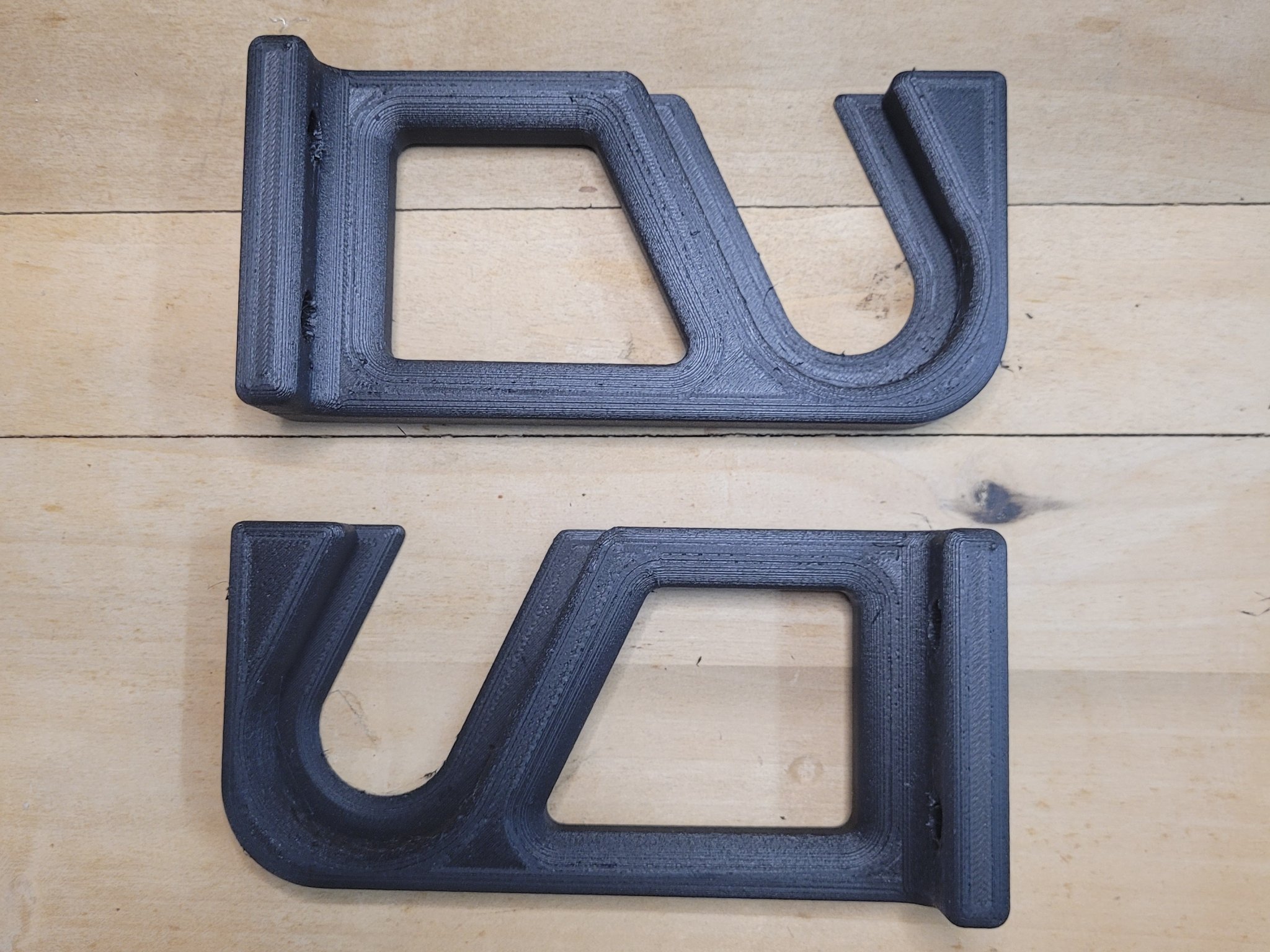 Giá đỡ giấy ăn bằng ống PVC 1 inch