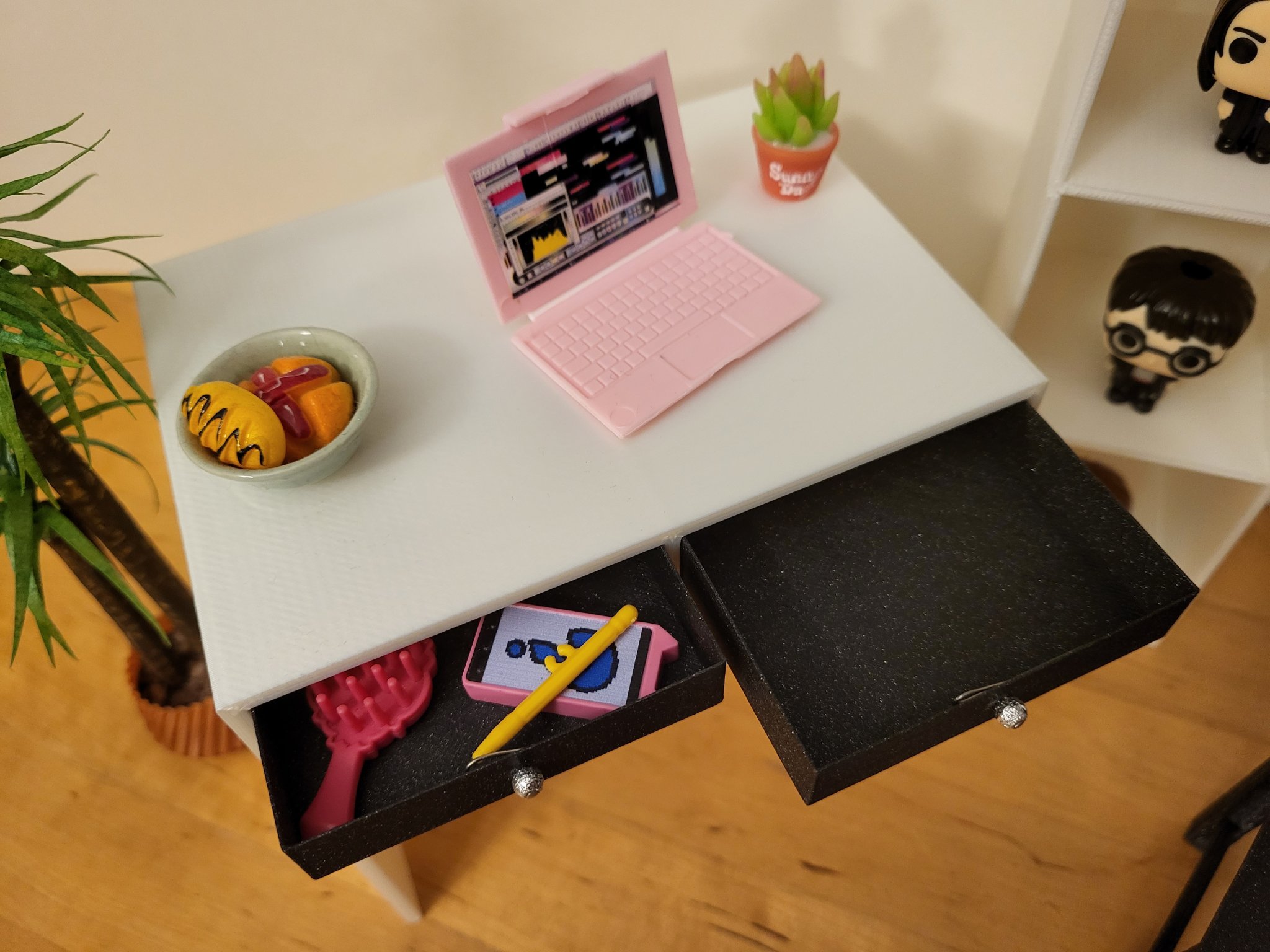 Bàn văn phòng và ghế đẩu cho búp bê tỉ lệ 1/6