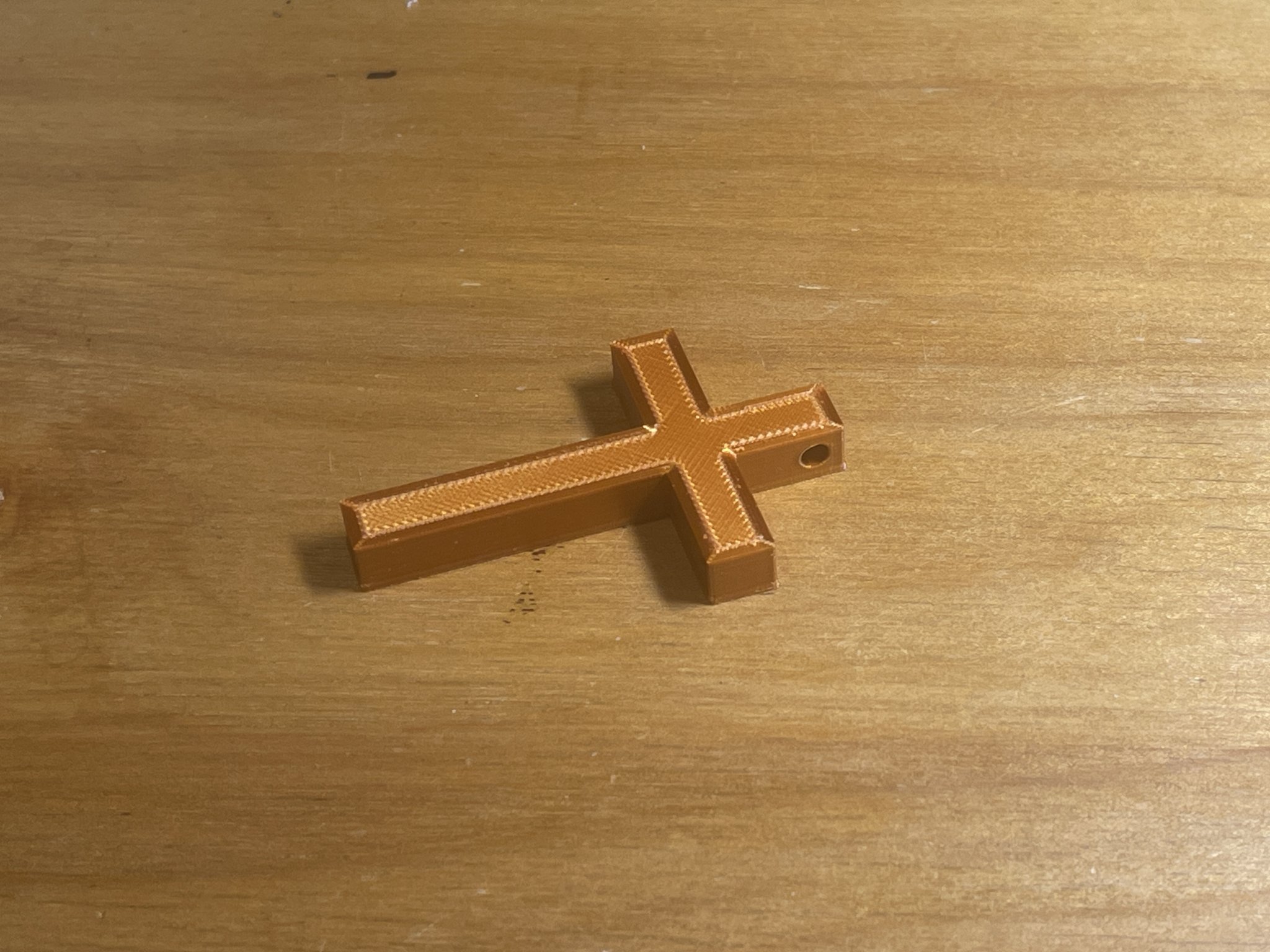 Mặt dây chuyền thánh giá Kitô giáo đơn giản