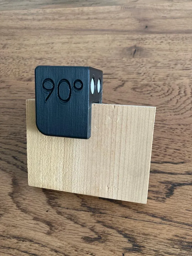 Giá đỡ cưa 90 độ cho công việc chế tác gỗ