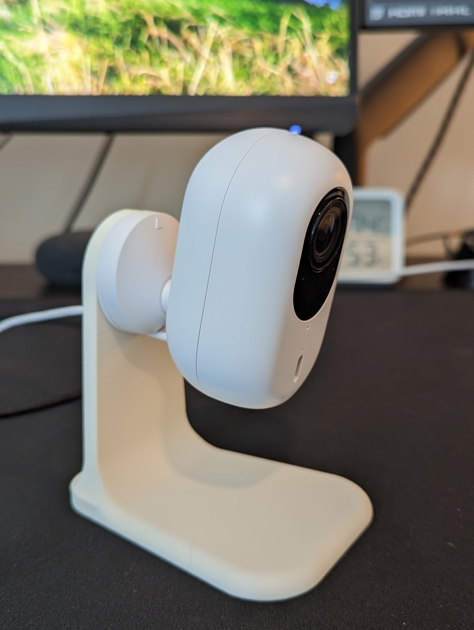 Giá đỡ máy ảnh Ubiquiti G4 Instant để bàn