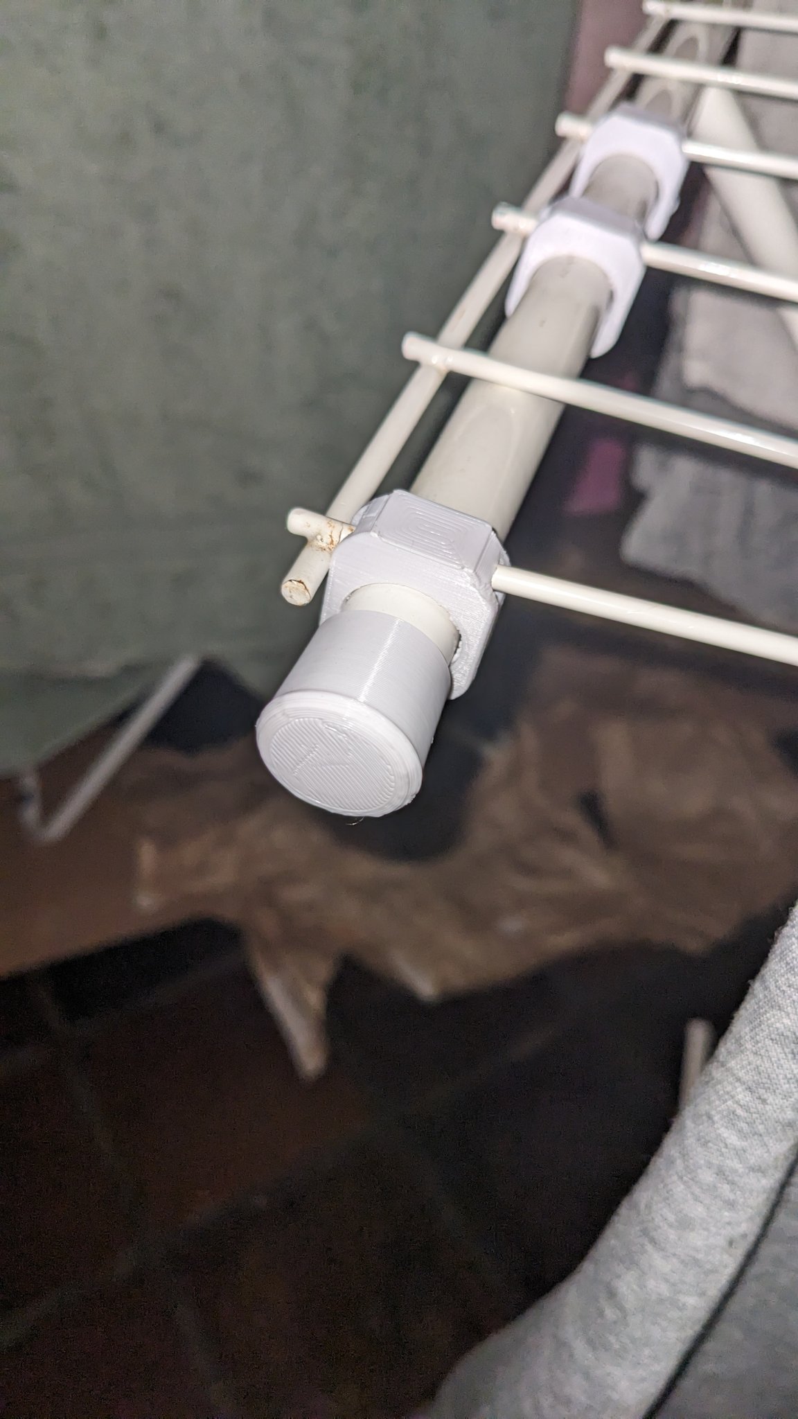 Phụ kiện giá phơi đồ cũ: nắp cuối và trượt