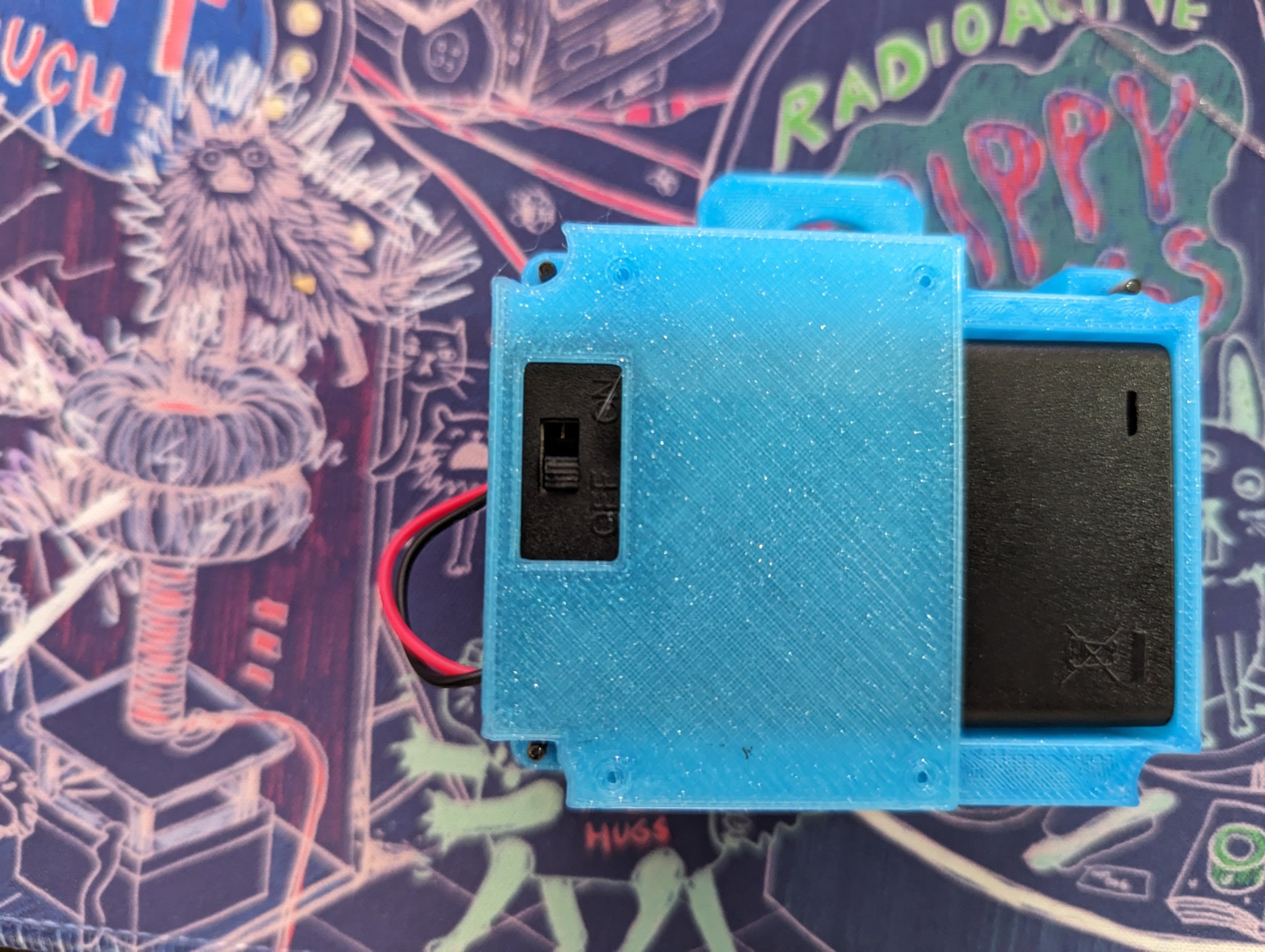 Công tắc bật/tắt cho bộ pin trong Tinkercad