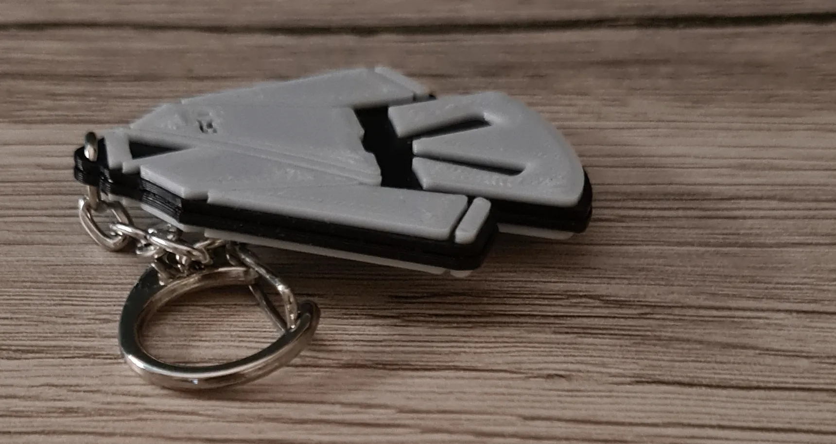 Móc khóa karate judo taekwondo in 2 màu sắc