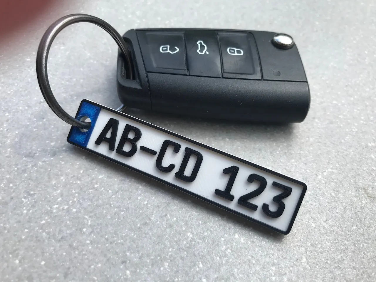 Móc chìa khóa biển số xe từ quốc gia EU