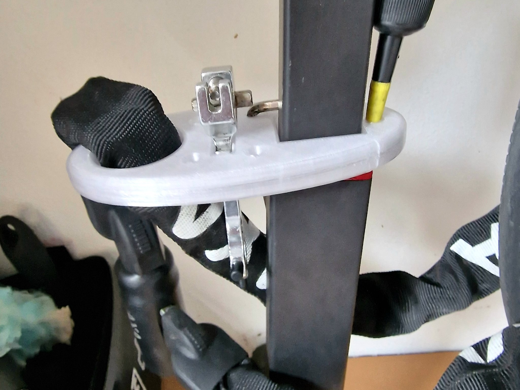 Giá đỡ khóa và dụng cụ cho giá đỡ xe đạp