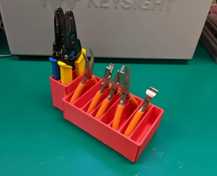 Giá đỡ kìm và dụng cụ tước dây điện