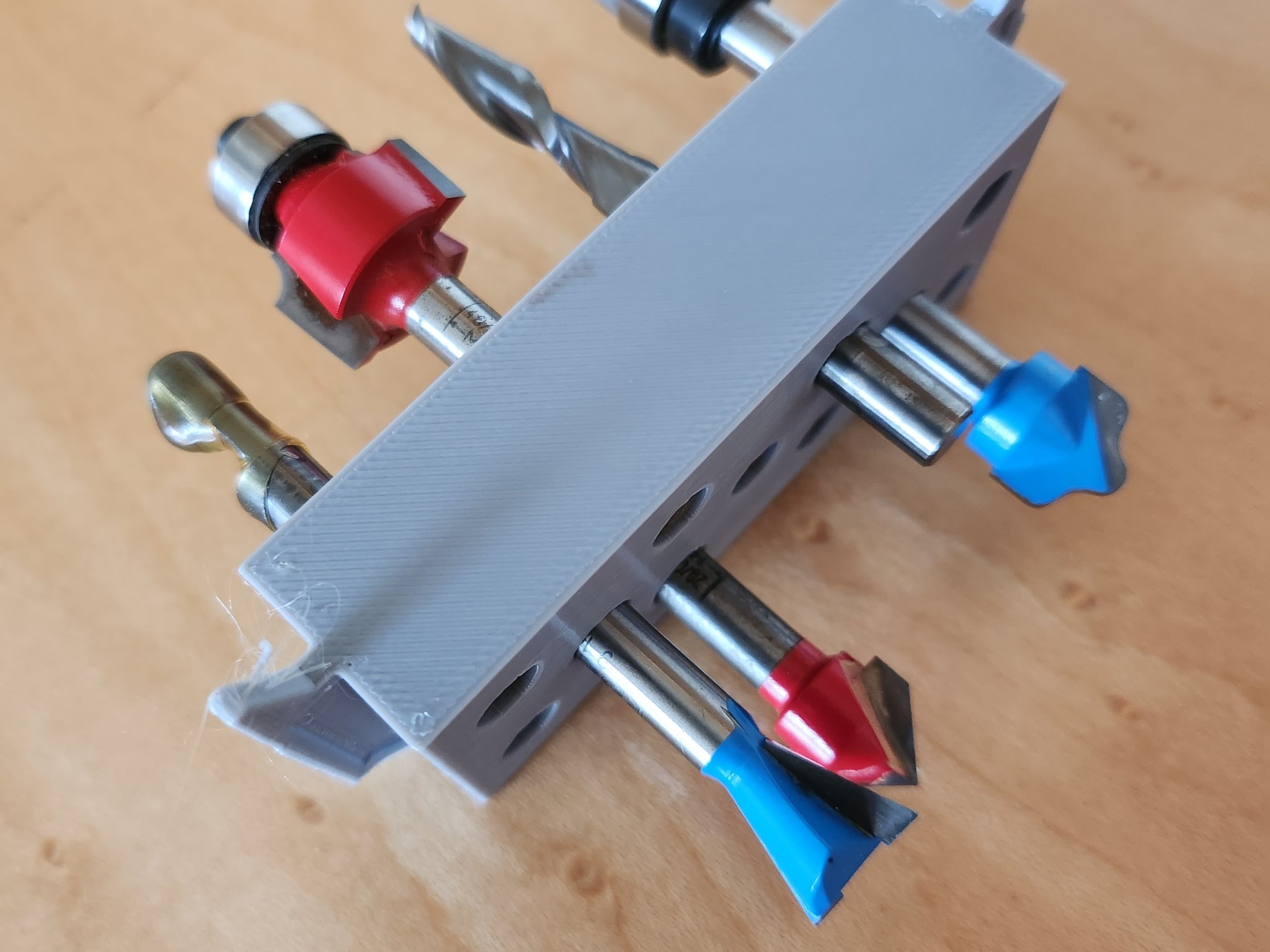 Giá đỡ bit router 1/4" cho tổ chức Packout kiểu thấp