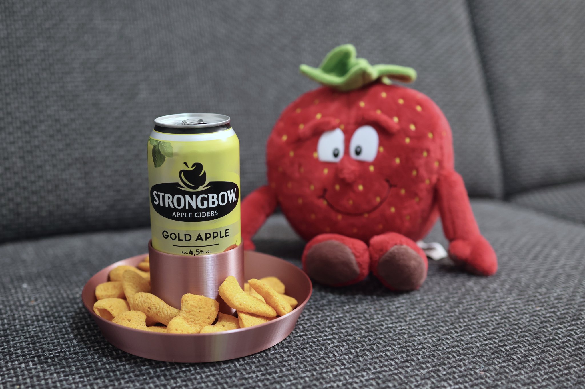 Giá đỡ đồ uống và đồ ăn di động