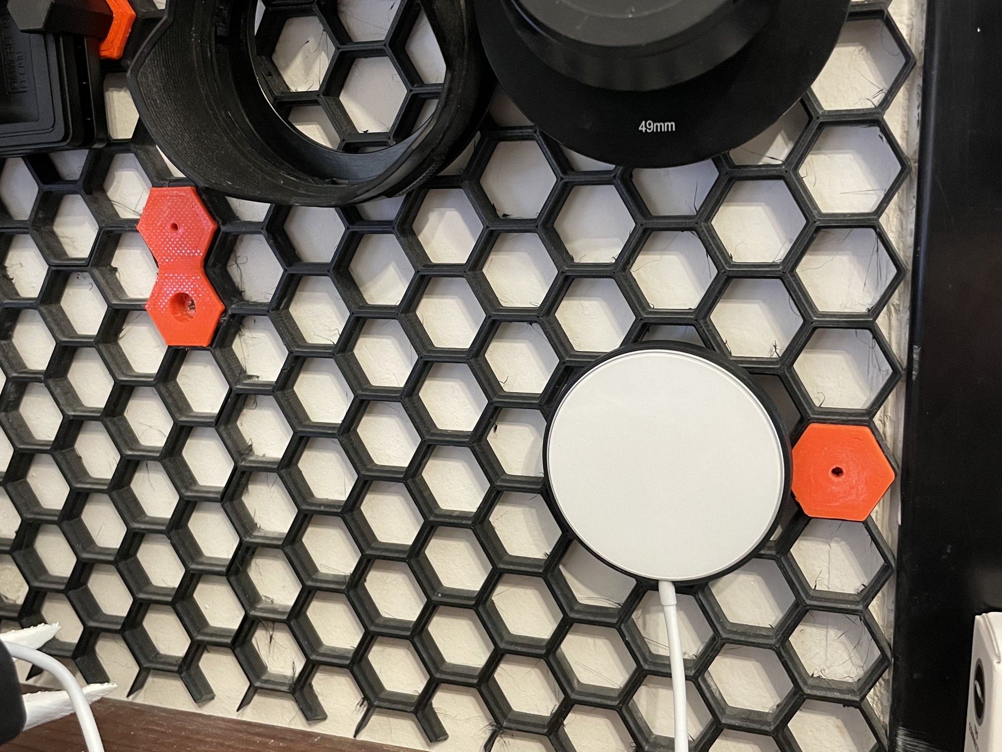 Bộ chuyển đổi Magsafe Puck cho tường tổ ong HSW