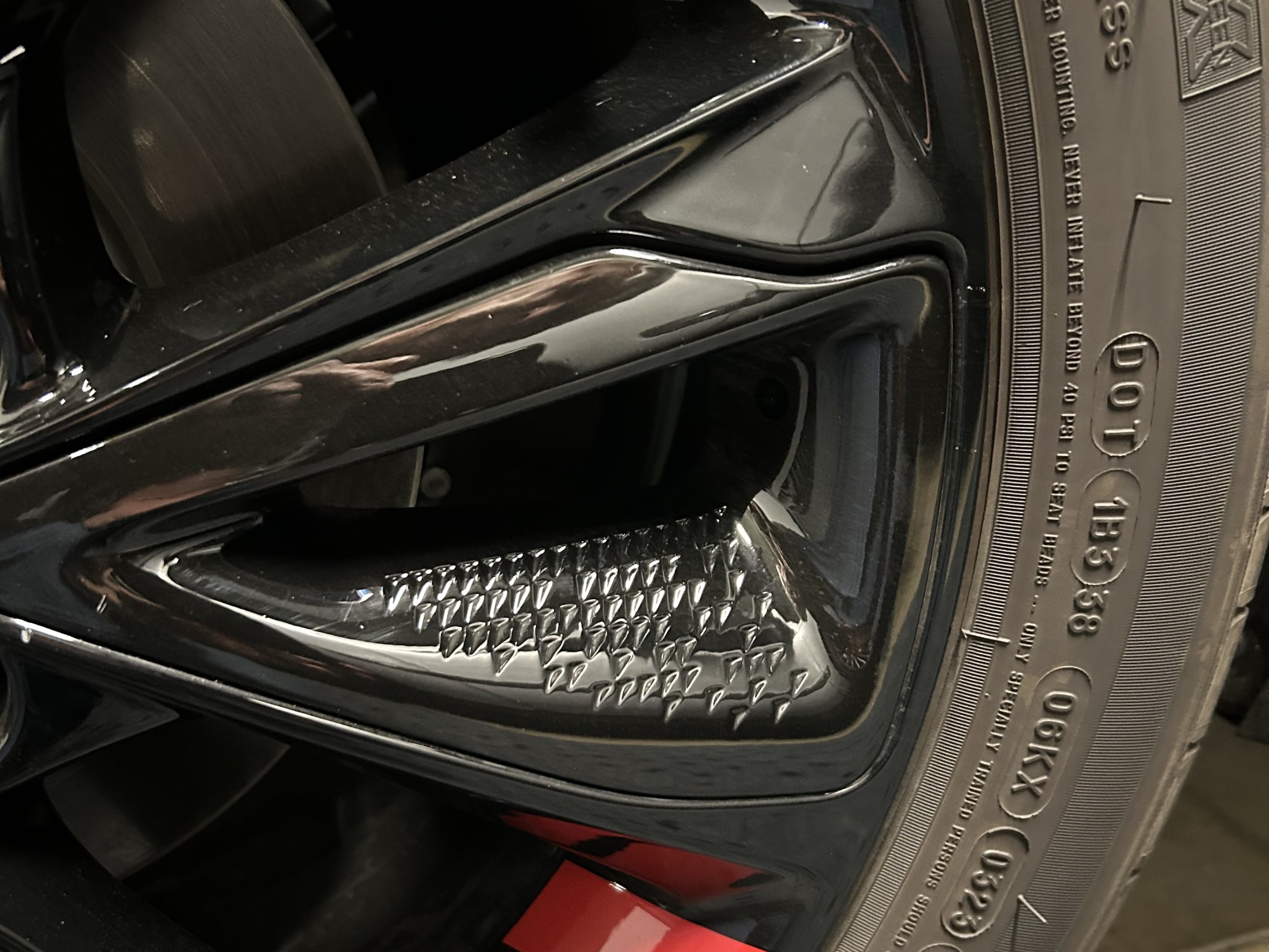 Nắp van lốp Chevy Bolt được thiết kế lại từ Heimwerkerdad