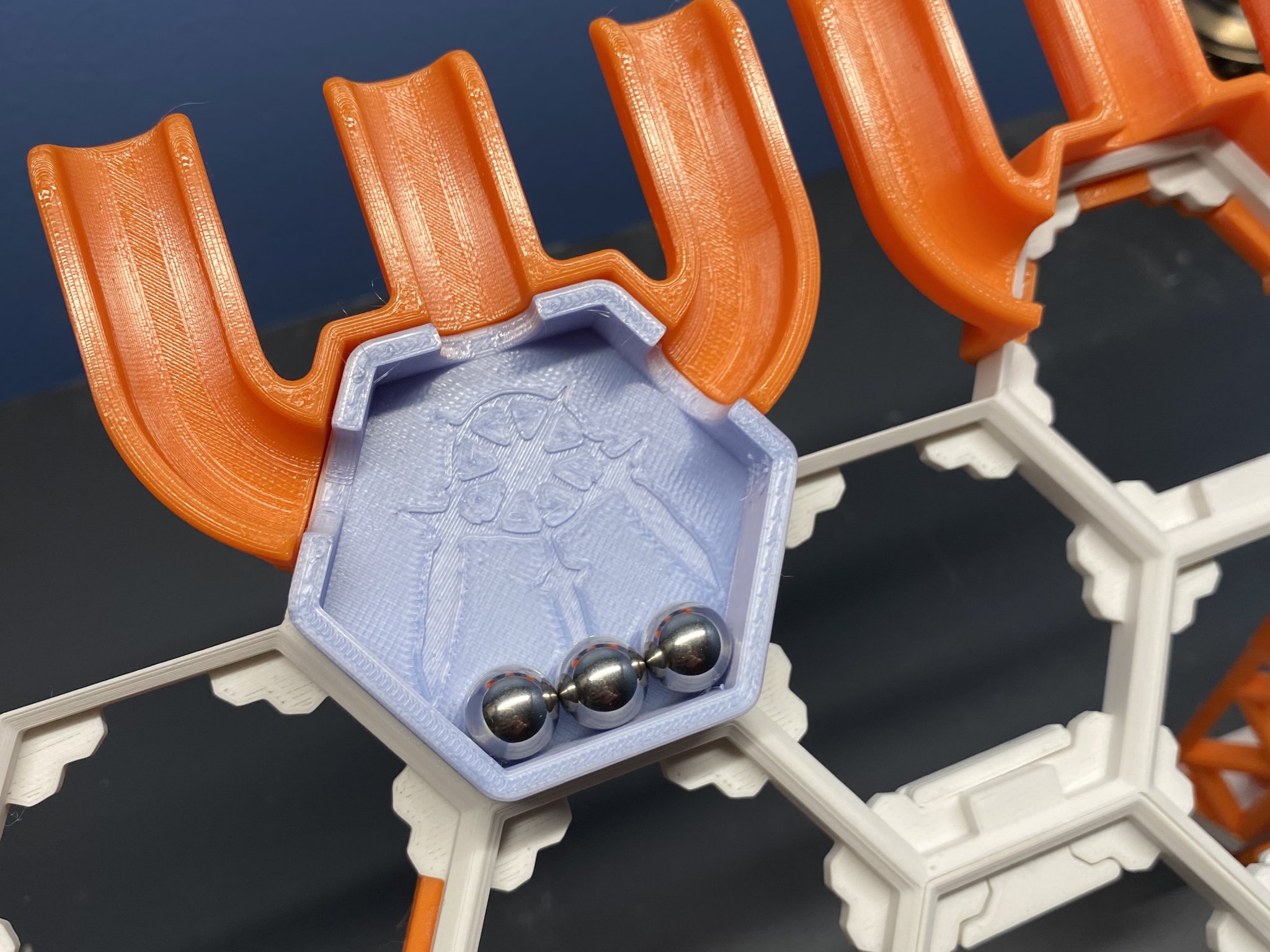 Tấm bài Swords of Revealing Light trong trò chơi Hextraction