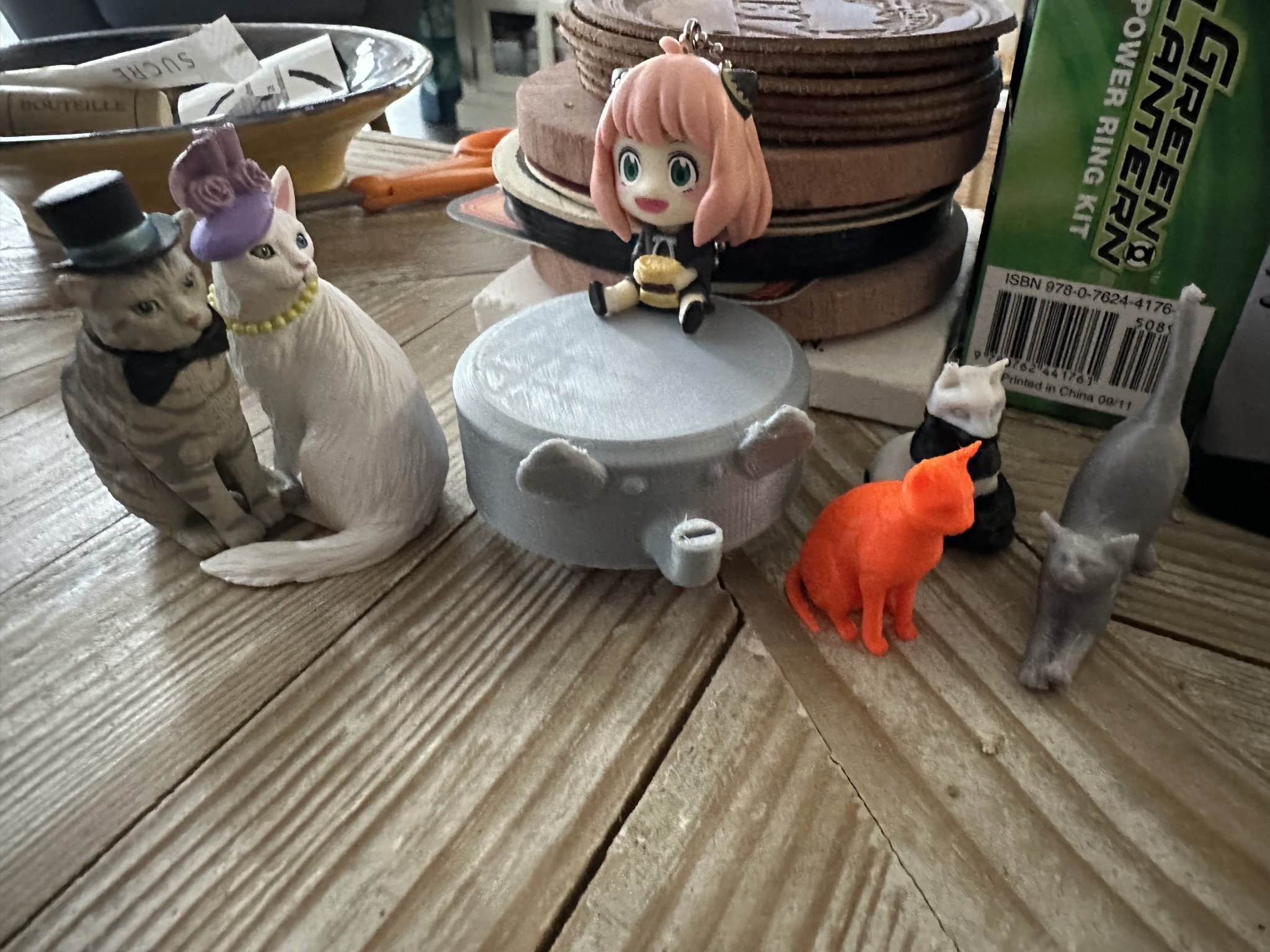 Đôn ghế hình voi dễ thương cho ngôi nhà búp bê