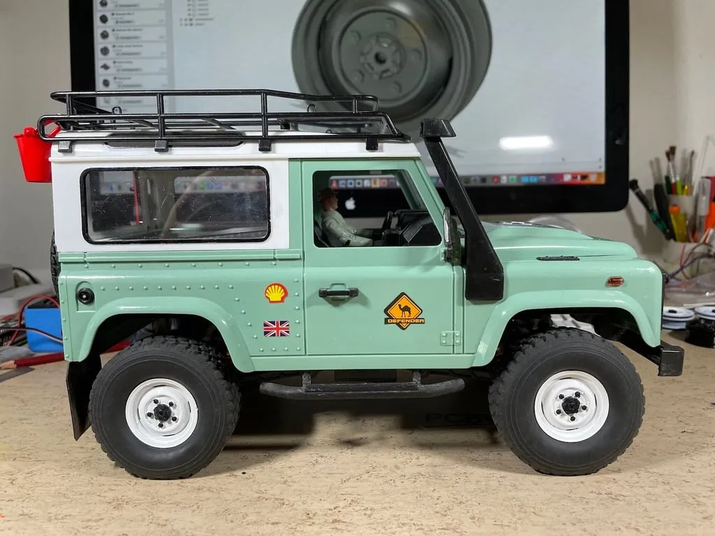 Các bộ phận cho mô hình Land Rover Defender MN D90 1/12