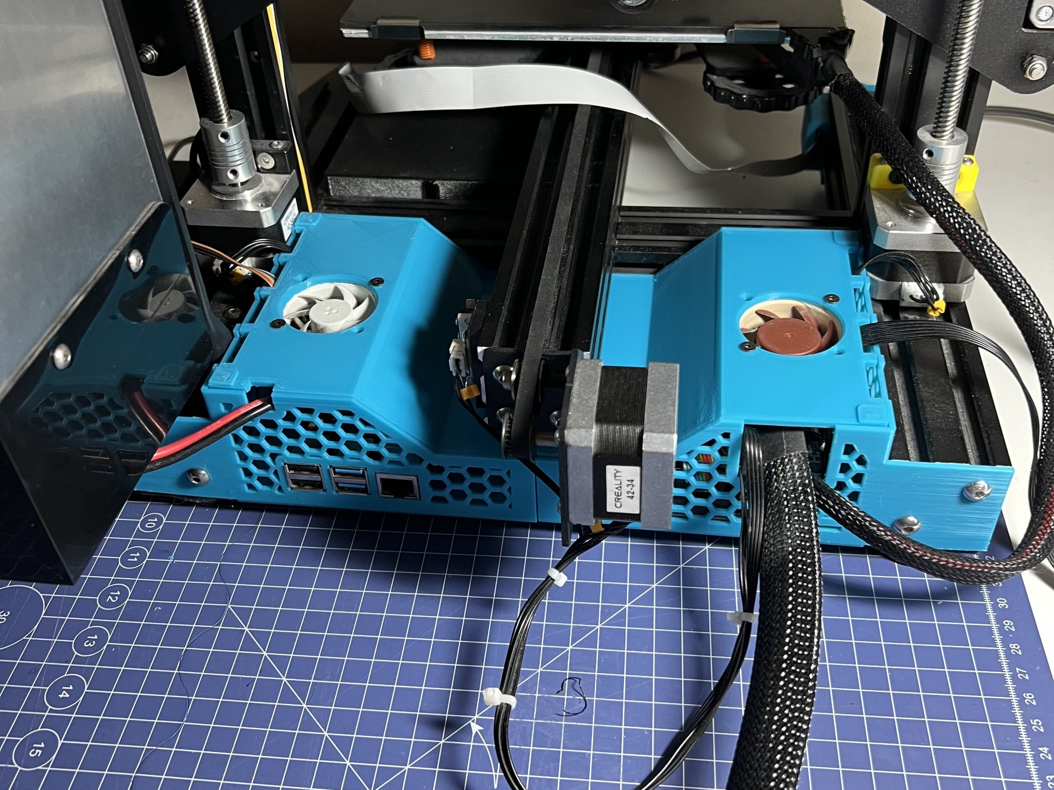 Hộp sau cho Creality Ender 3 Pro với Raspberry Pi 4