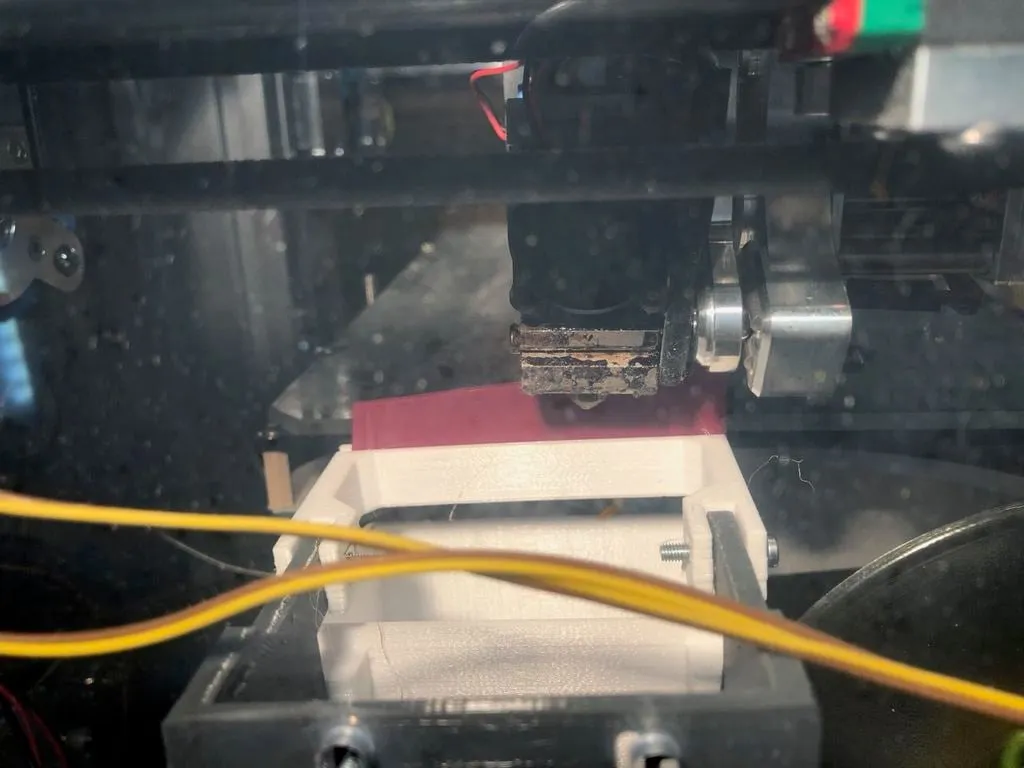 Giá đỡ cuộn ooze cho E3D Toolchanger Bigbox