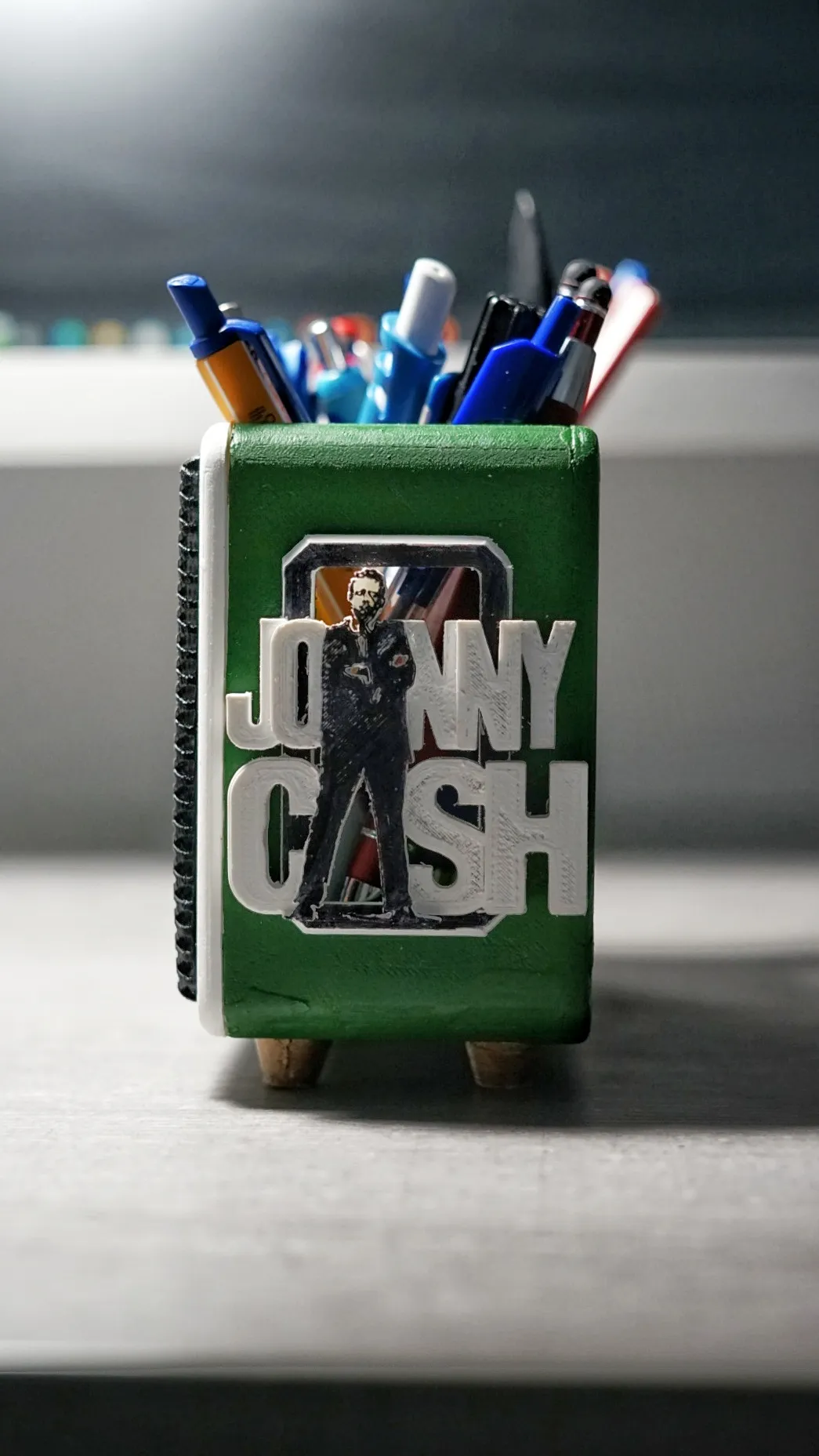 Hộp bút Marshall phiên bản Johnny Cash cho bàn làm việc