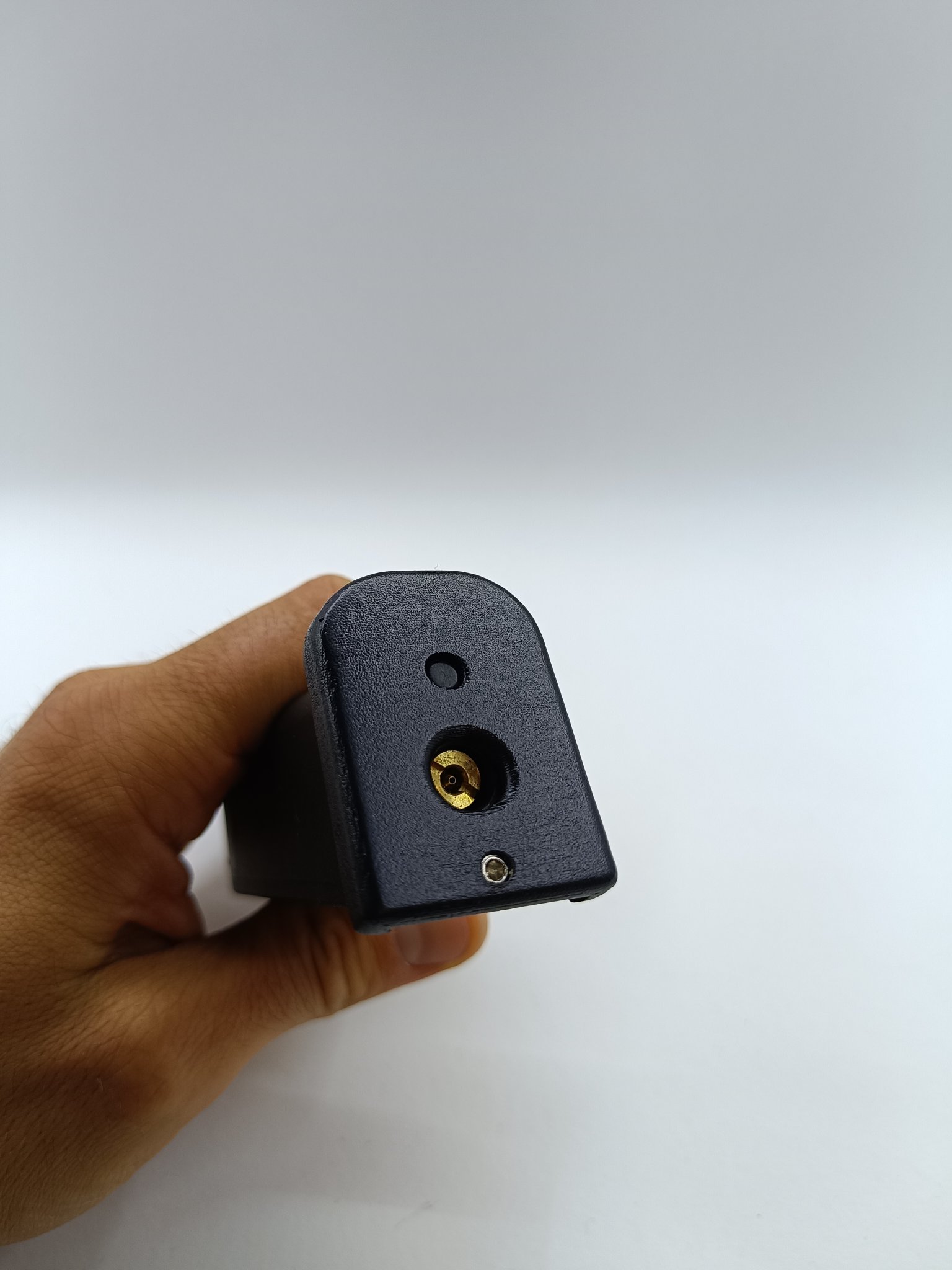 Đế pin cho súng Glock 45 phiên bản kim loại Umarex