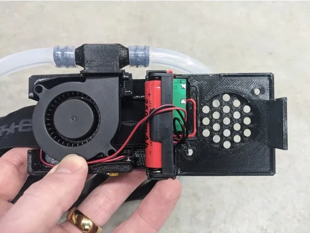 Quạt chống sương mù cho kính bảo hộ thể thao