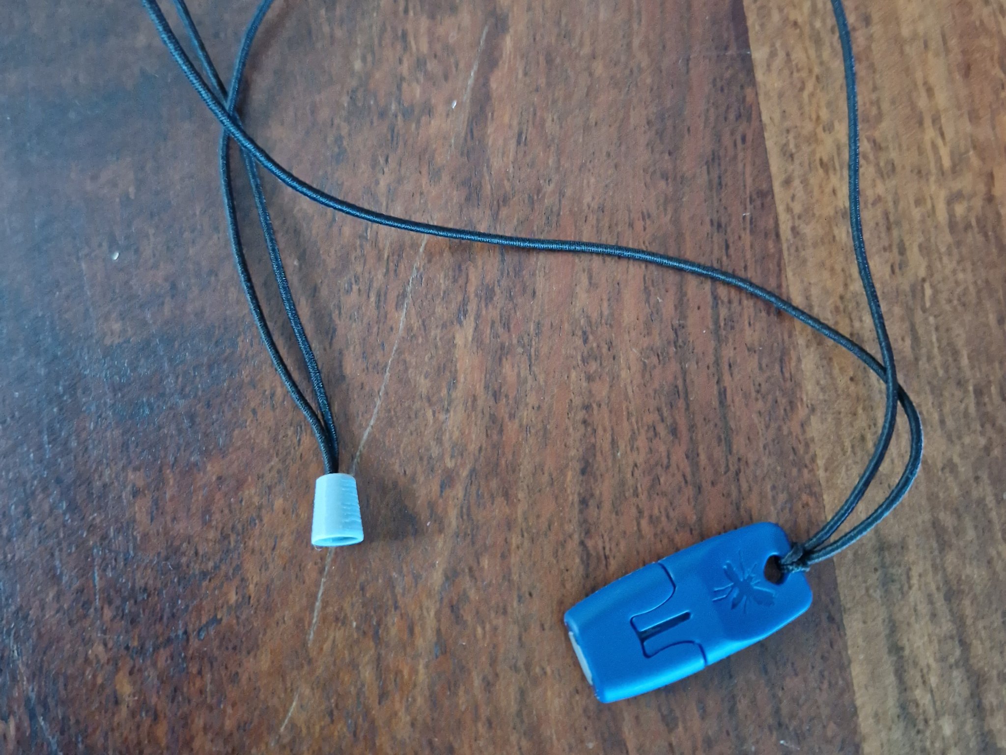 Đầu dây cho băng đã buộc lại