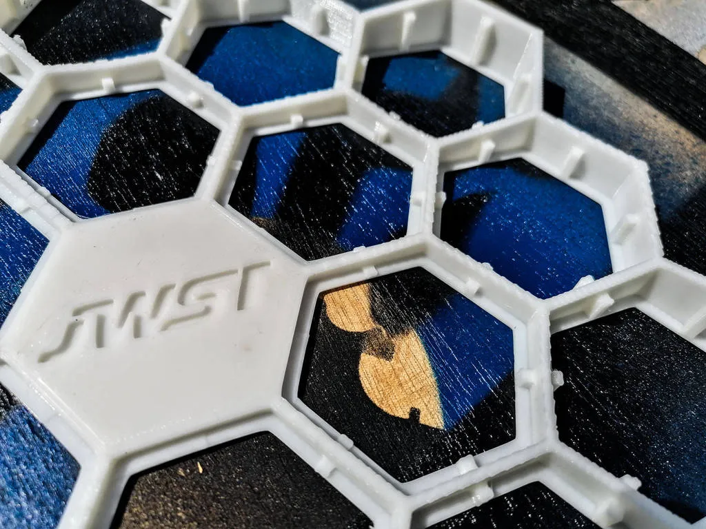 Mô hình nghệ thuật kính viễn vọng James Webb tỉ lệ 1:25