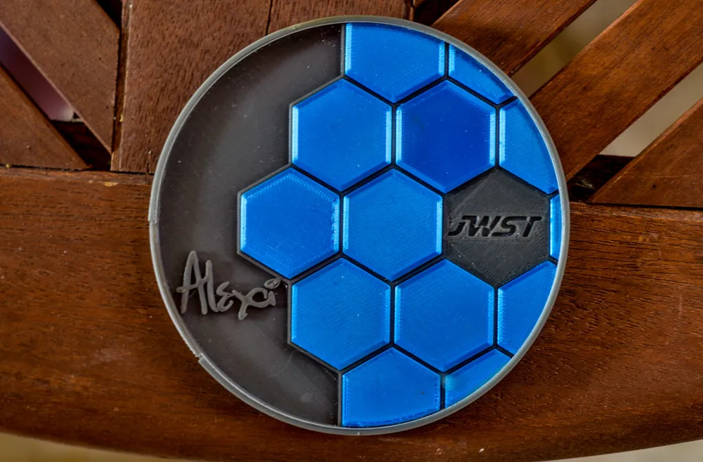 Đế lót ly cảm hứng JWST với thiết kế độc đáo