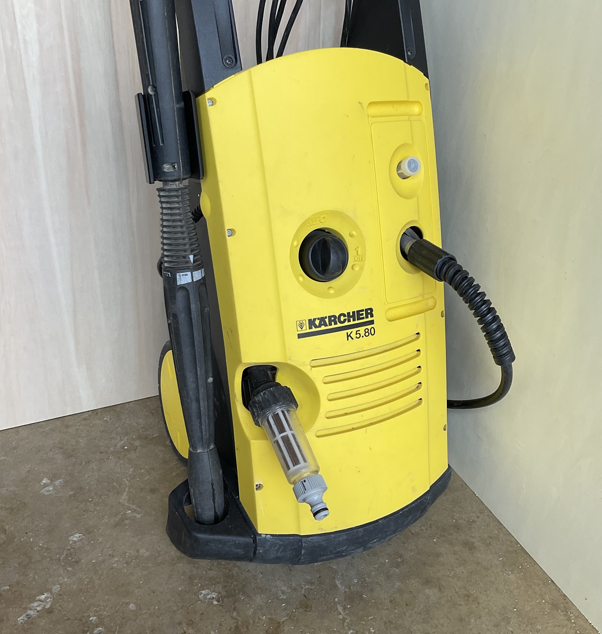 Giá đỡ súng phun cho máy rửa áp lực Kärcher K5.80