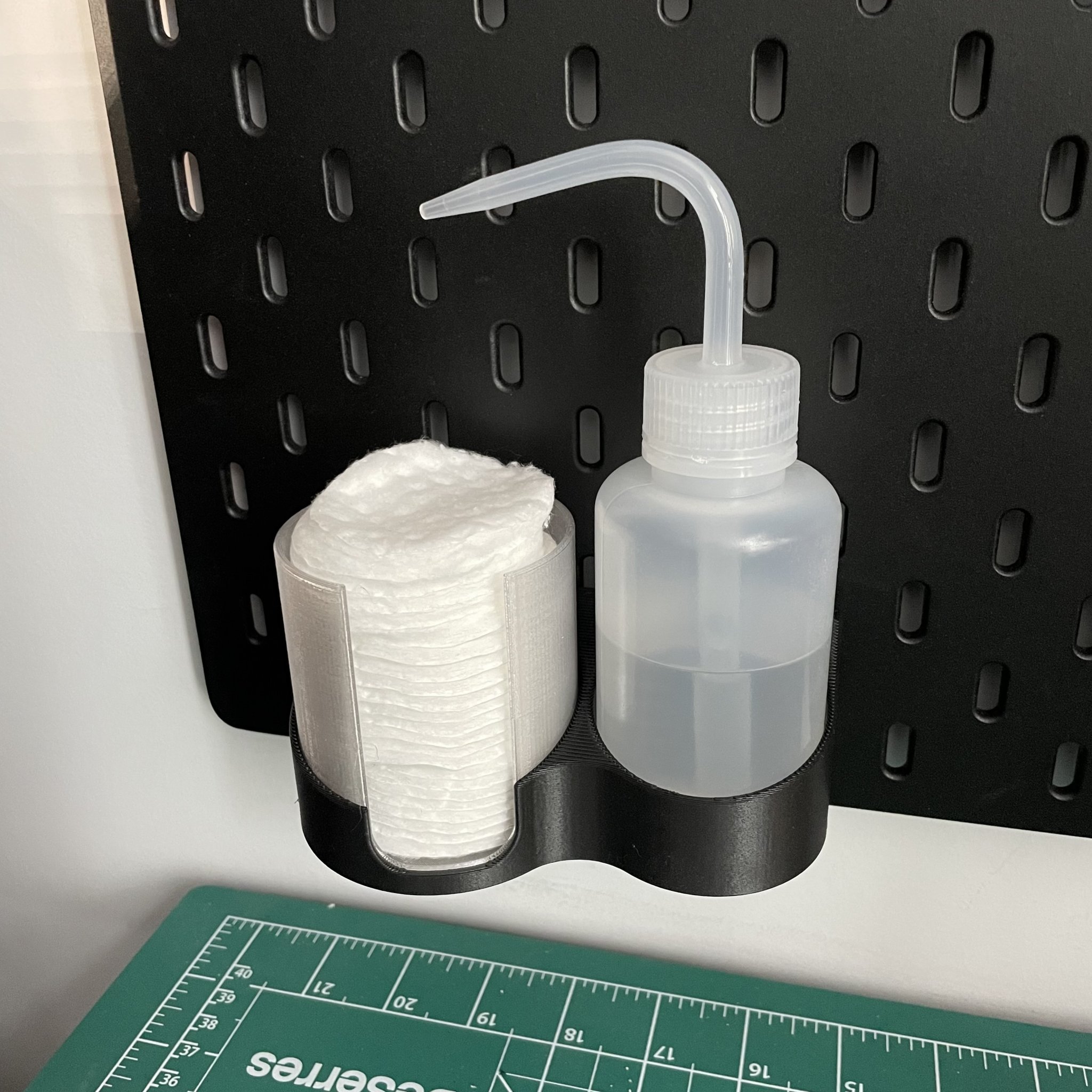 Giá đỡ chai IPA và bông tẩy trang cho Prusa Enclosure