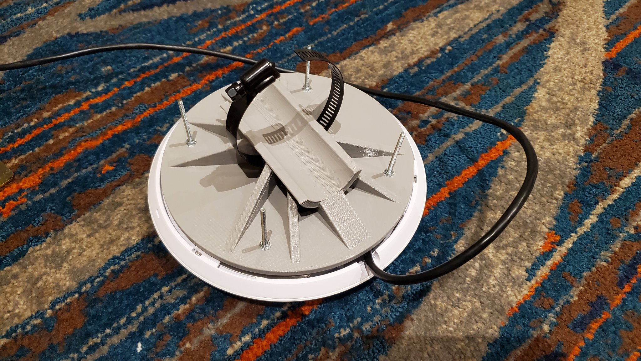 Giá đỡ gắn điểm truy cập WiFi Ubiquiti U6 Pro lên cột