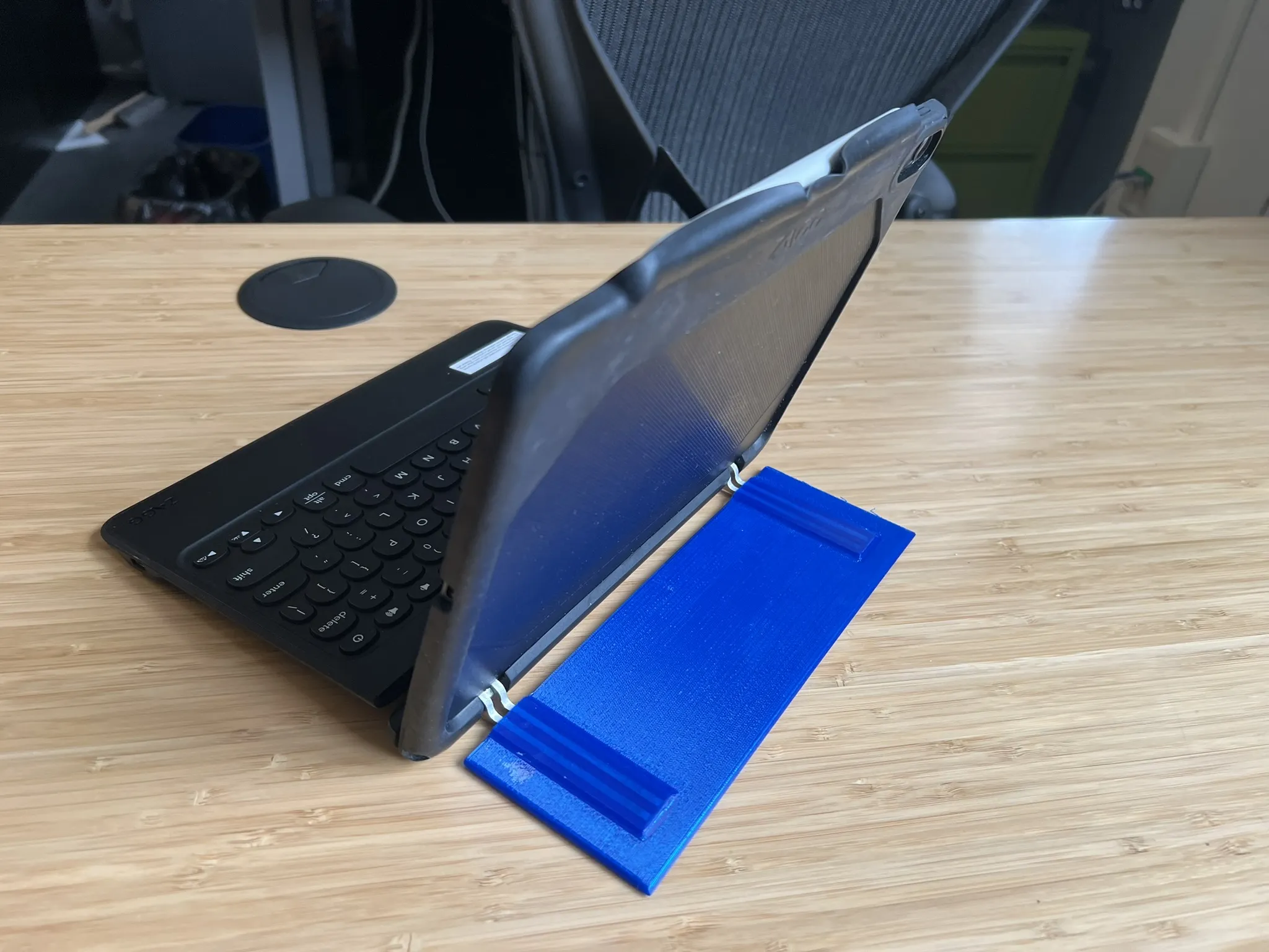 Giá đỡ gập thay thế cho ZAGG Rugged Book Go cho iPad Pro 11 inch