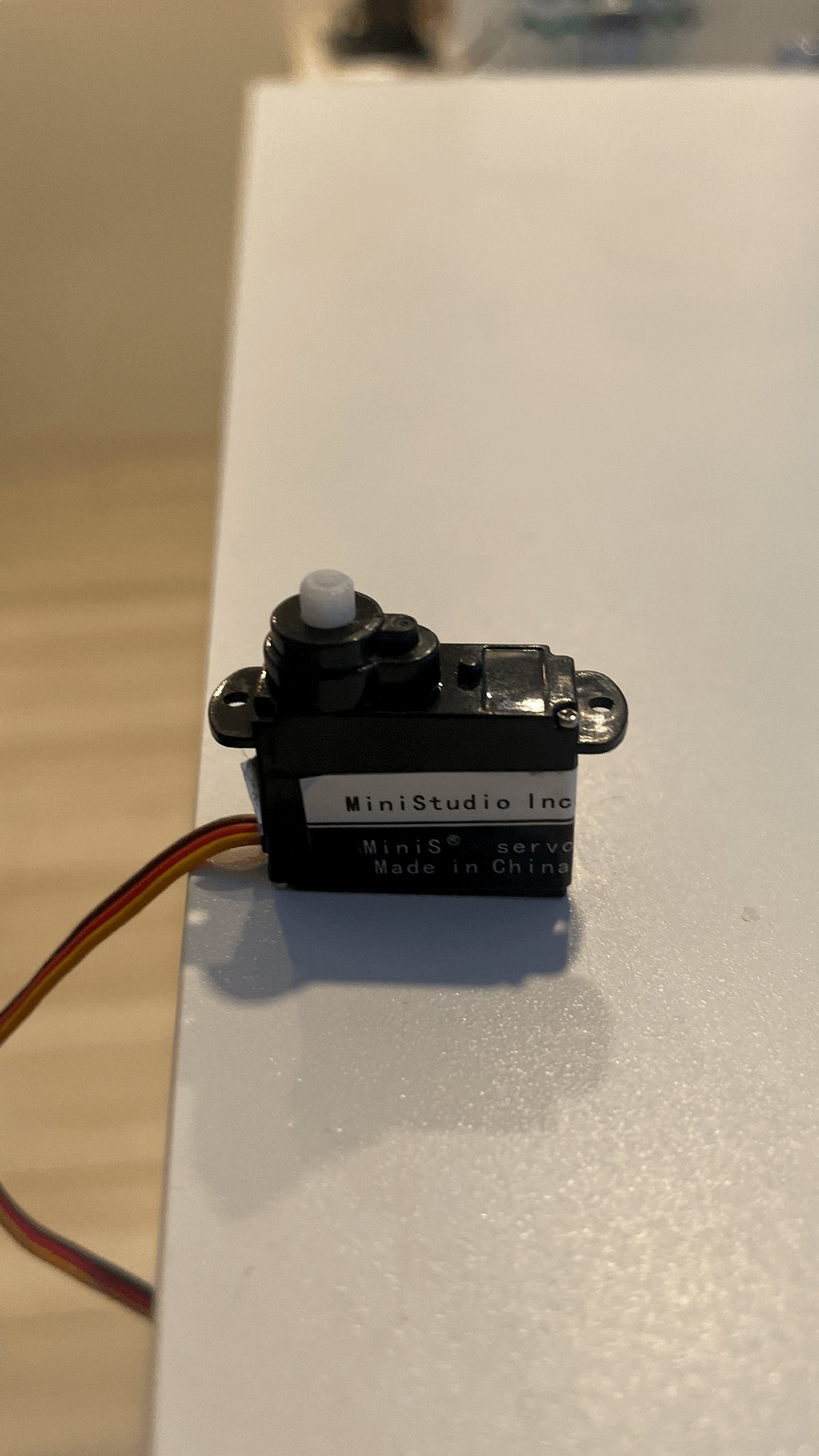 Động cơ servo Ministudio RB850b cho dự án DIY