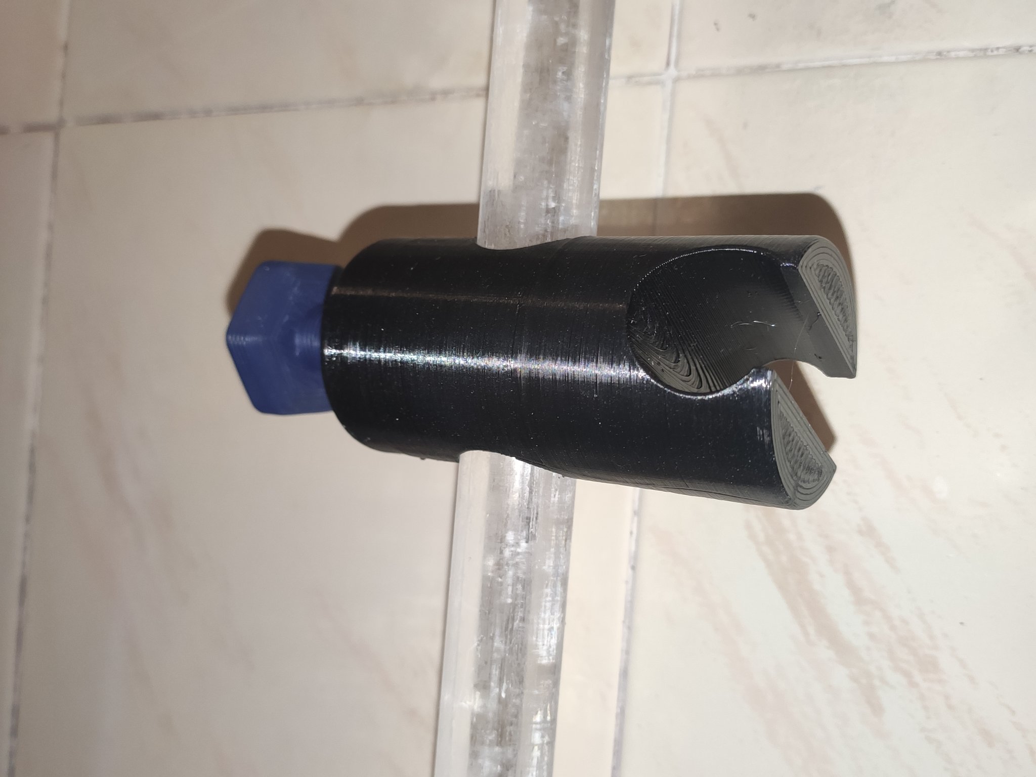 Giá đỡ vòi sen cầm tay điều chỉnh V2