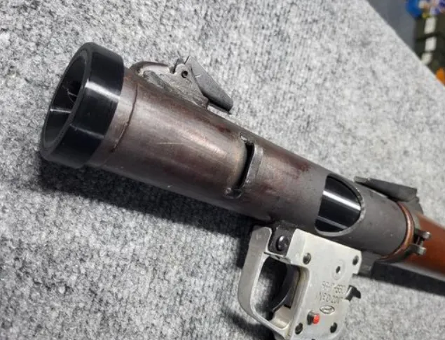 Bộ chuyển đổi tên lửa chai RPG2 cho pháo bông