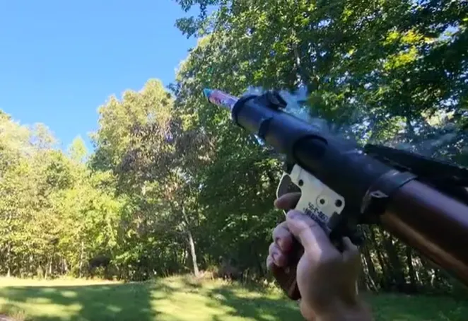 Bộ chuyển đổi tên lửa chai RPG2 cho pháo bông