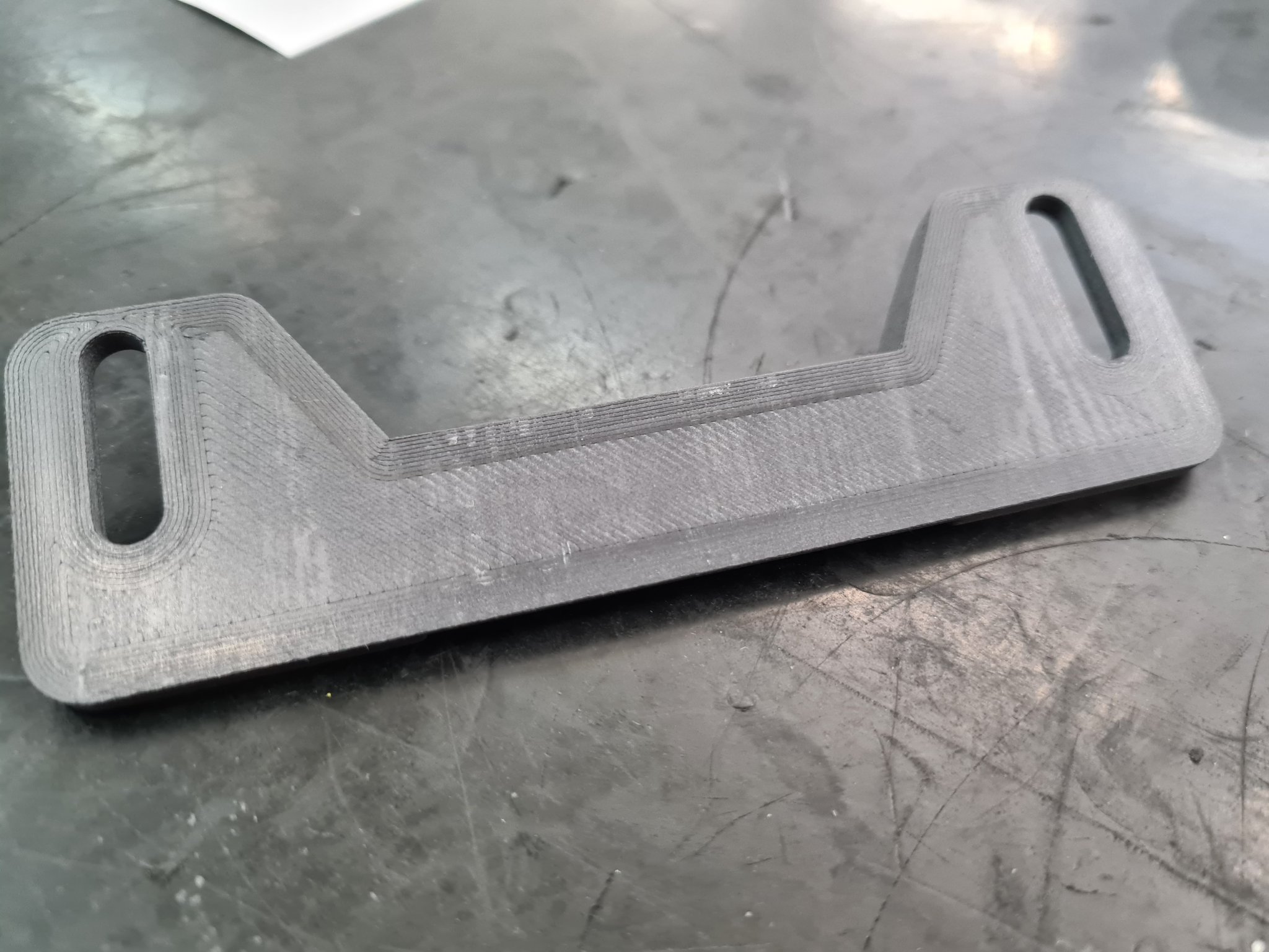 Cơ chế giữ cửa gara thay thế cho cửa gara cũ