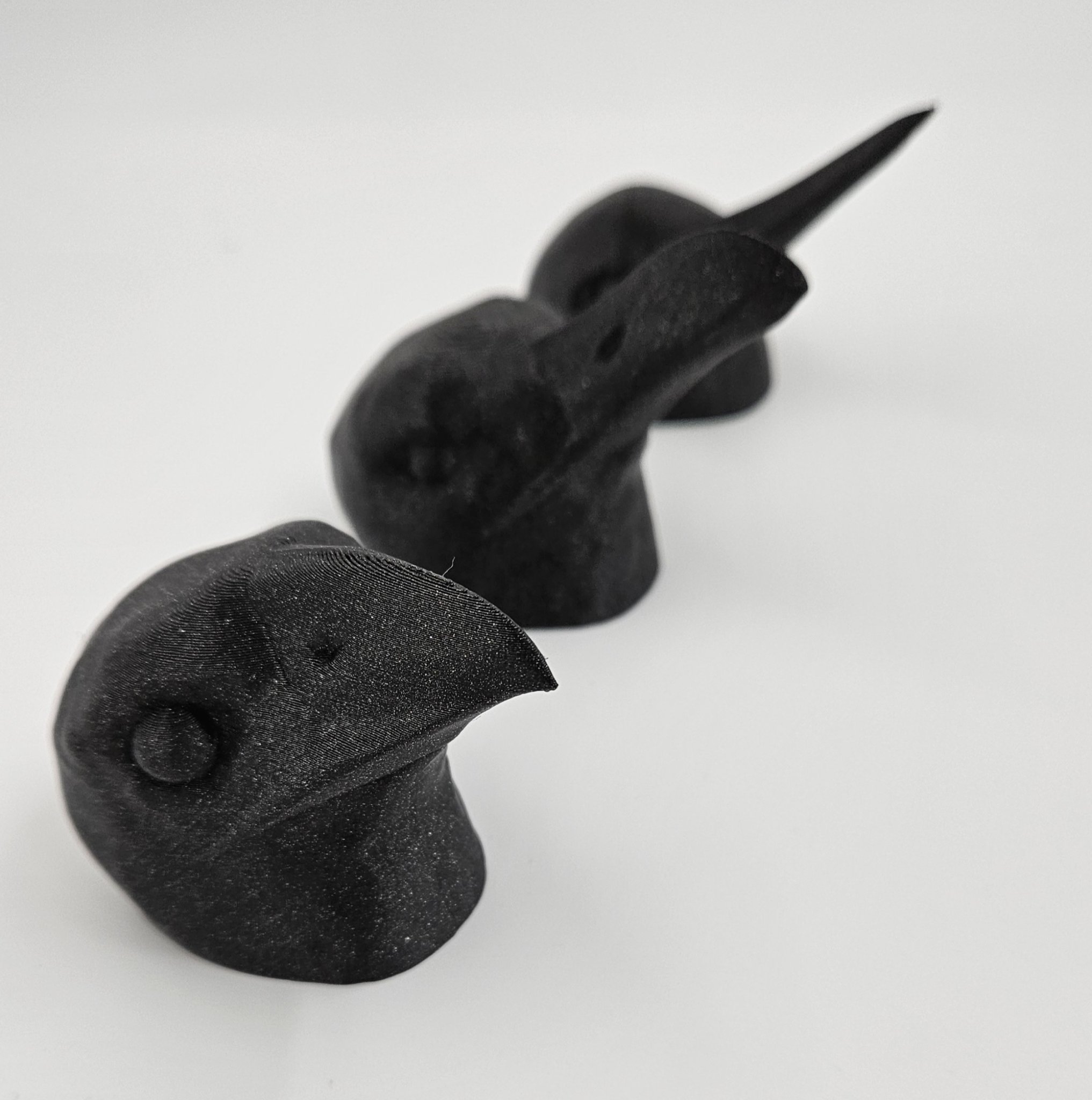 Bộ sưu tập đầu chim với các mỏ khác nhau cho người khiếm t...