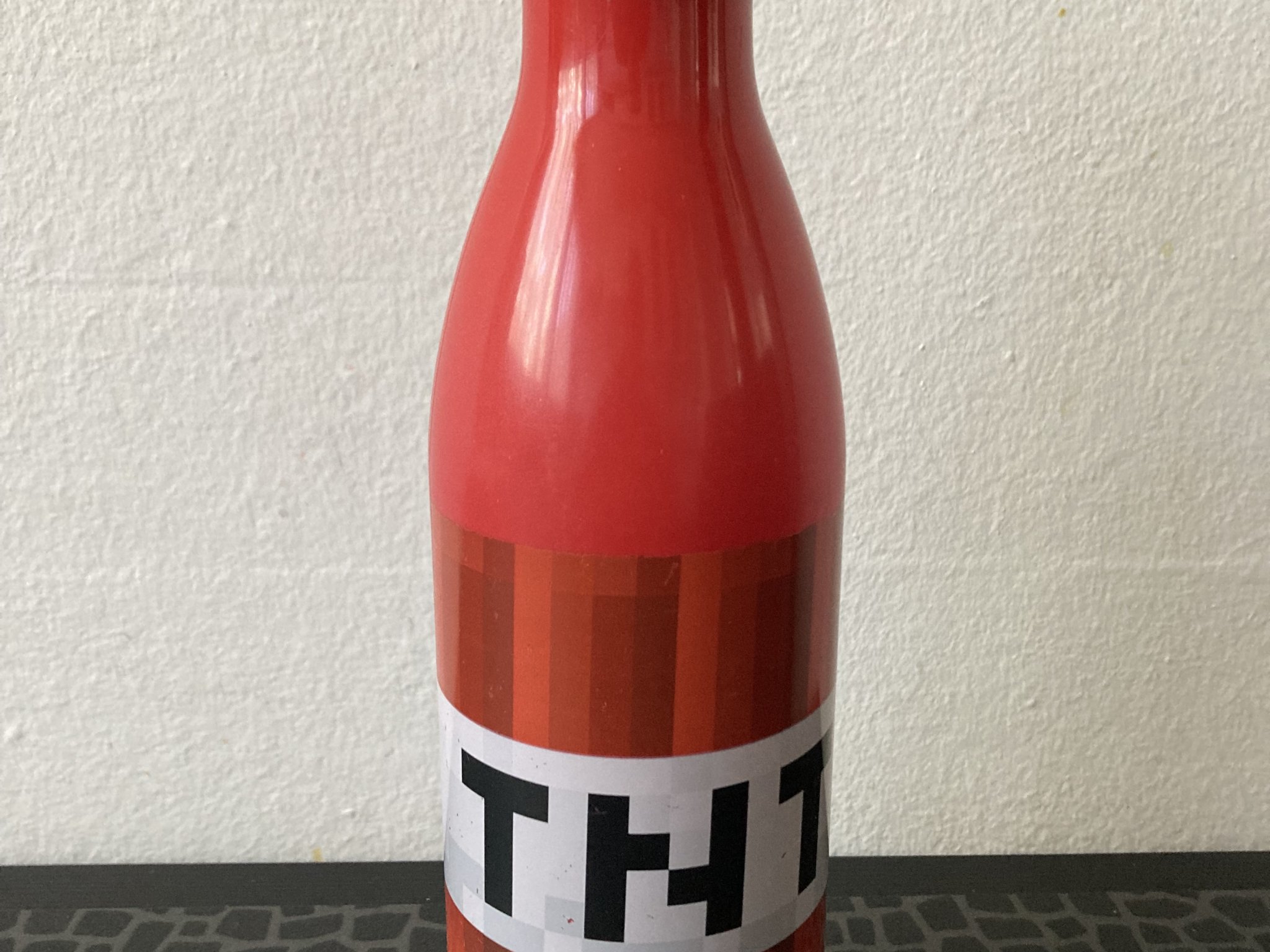 Nắp chai nước TNT Minecraft - phiên bản nâng cấp