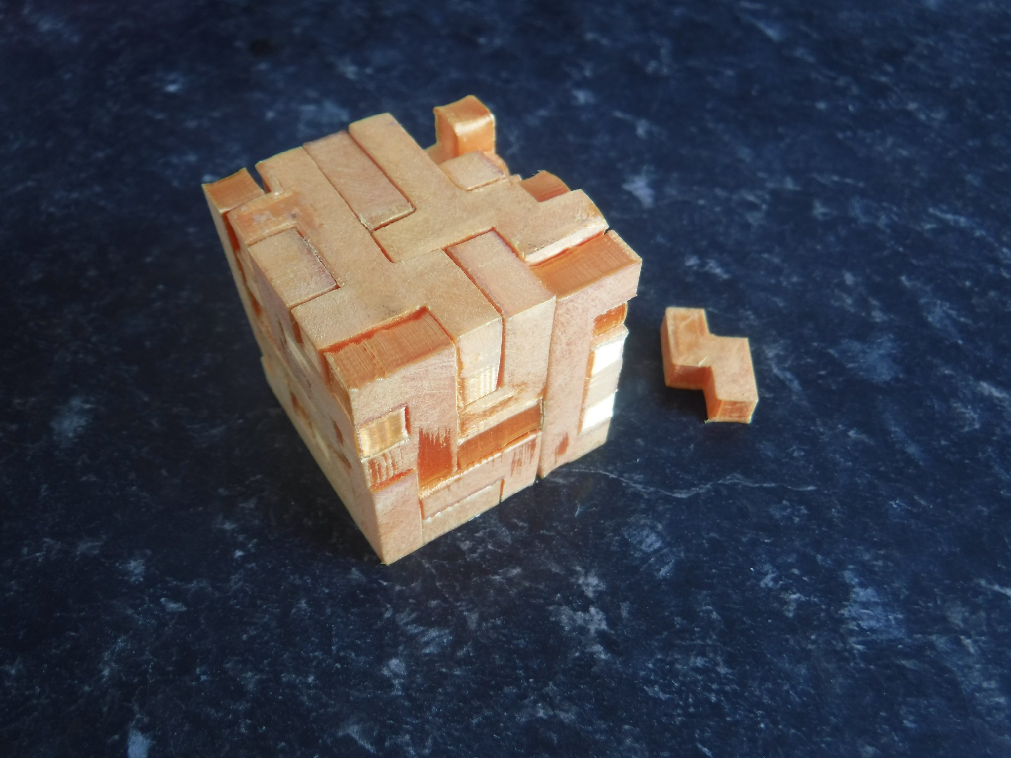 Câu đố hình khối 24 mảnh tạo thành khối lập phương 6x6x6