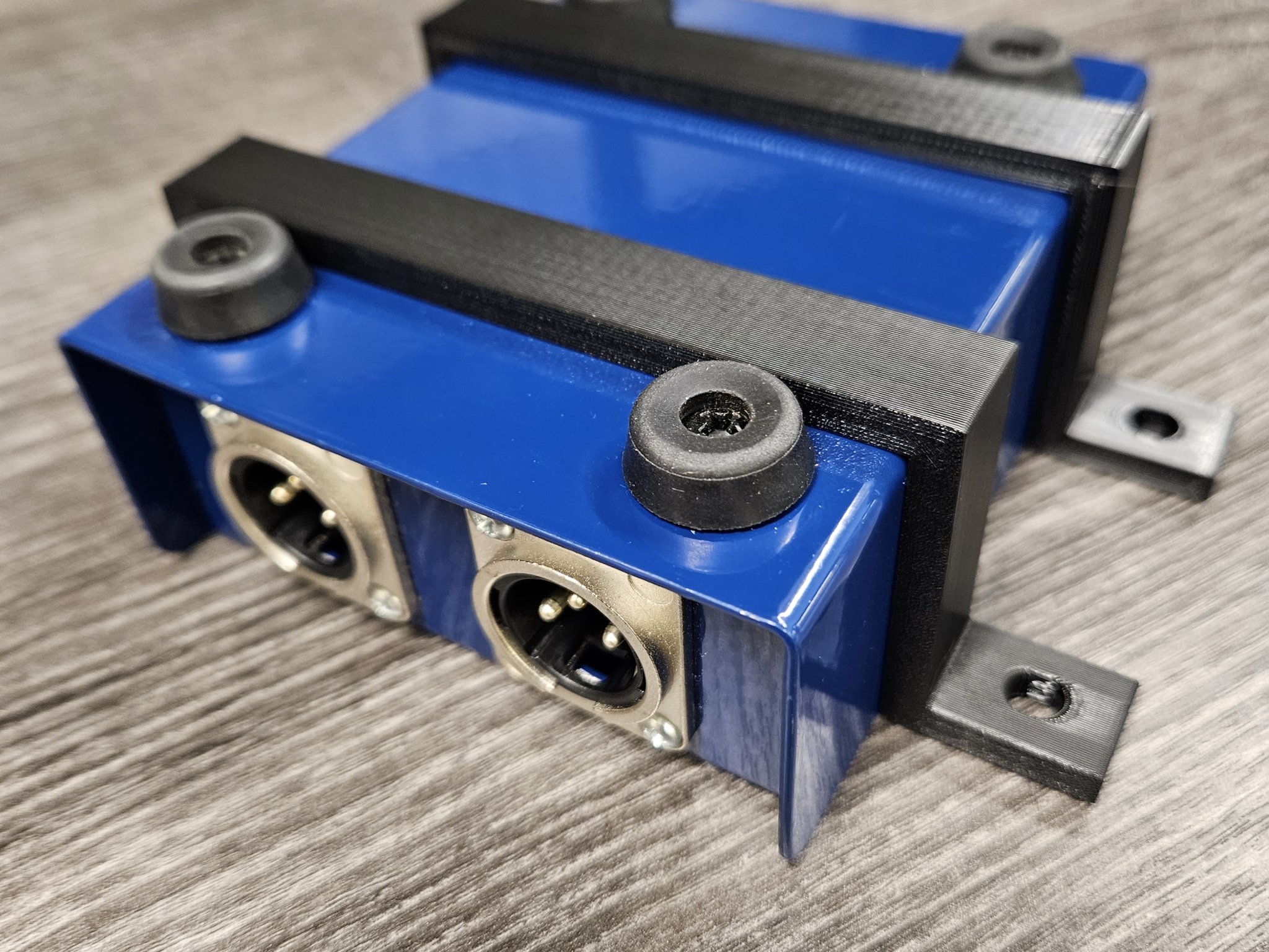 Giá đỡ dưới bàn cho Cloudlifter CL-2