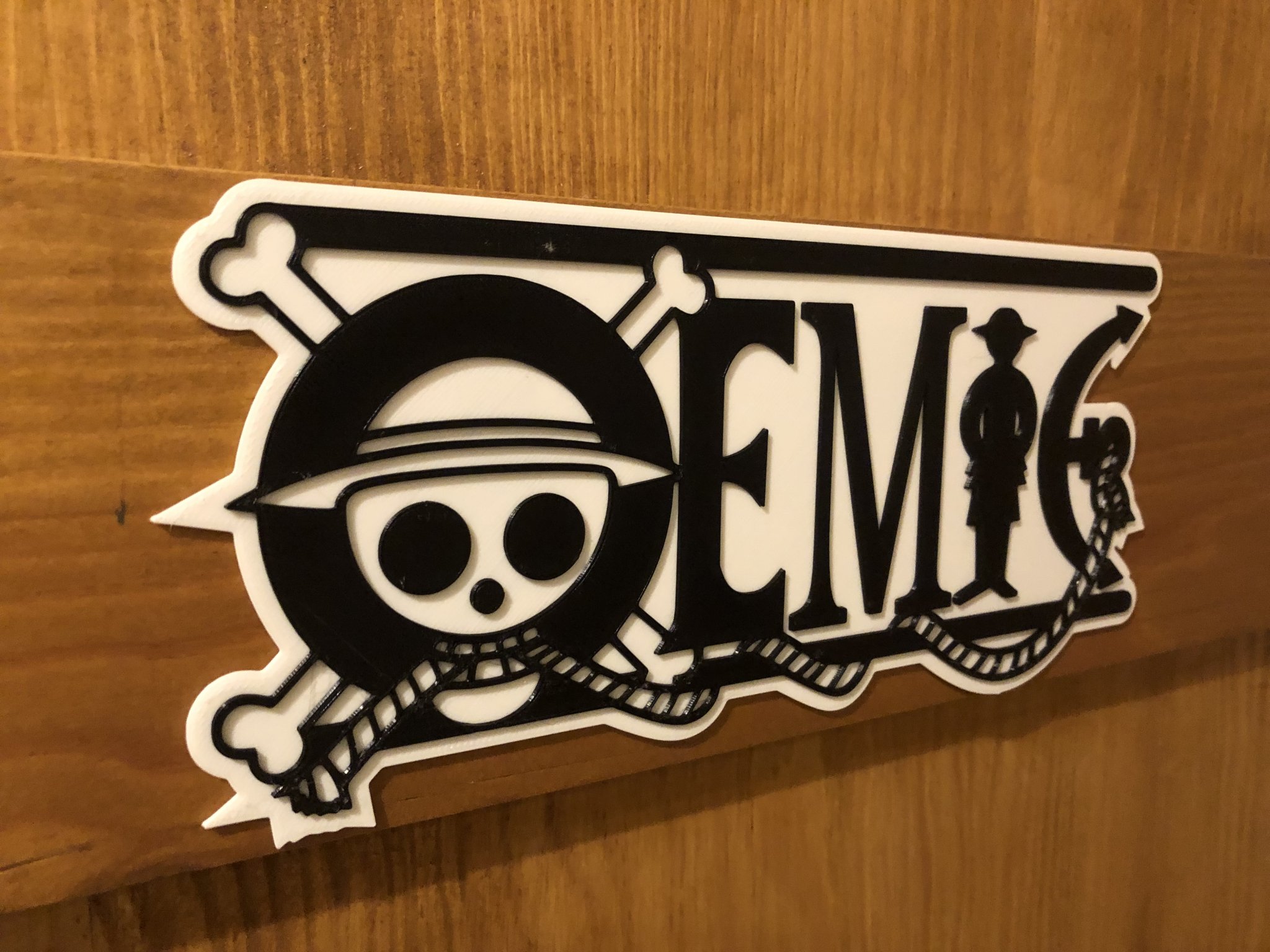 Biển tên cửa One Piece cho fan hâm mộ EMIE