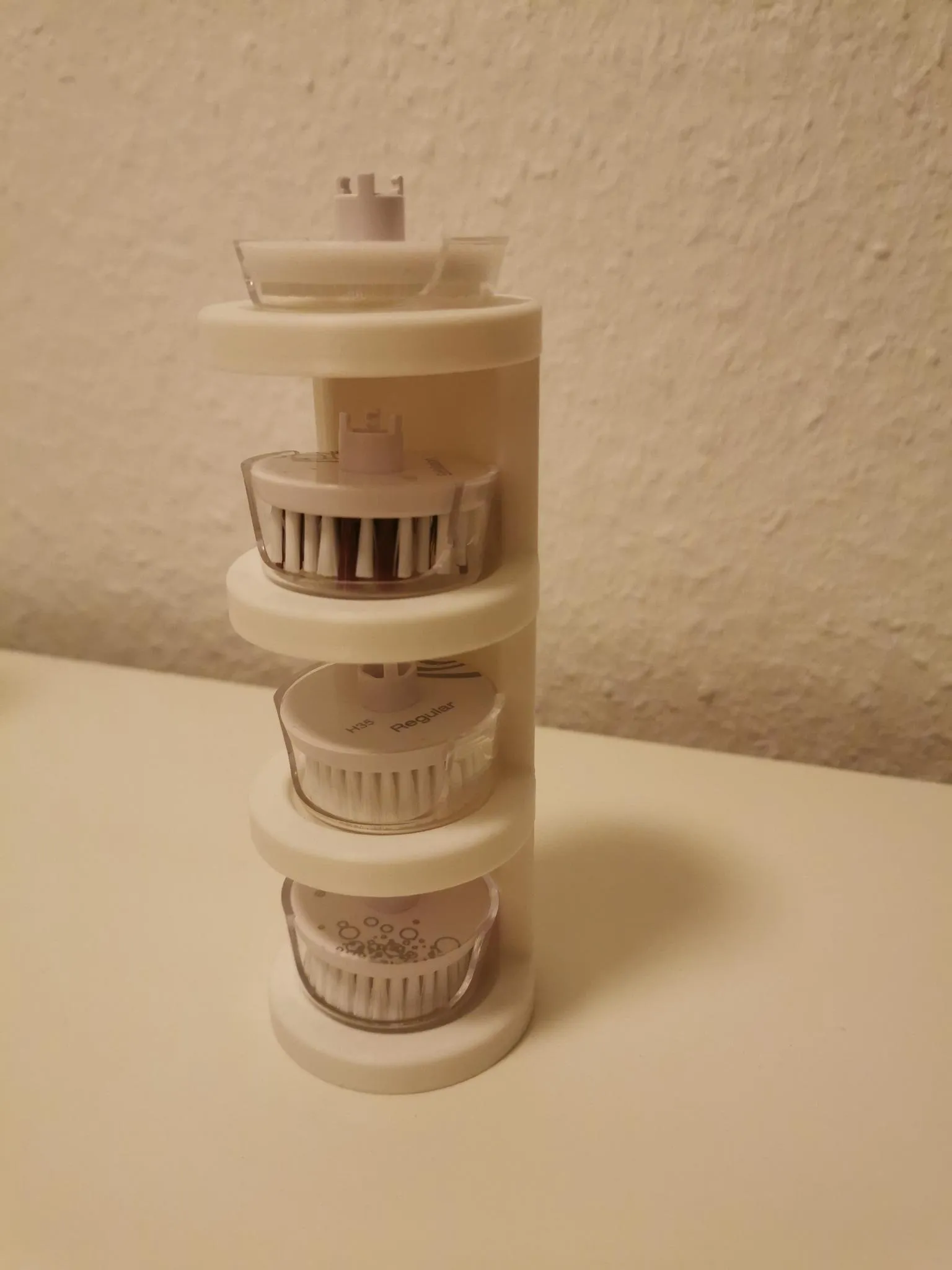 Giá đỡ đầu chổi rửa mặt modular cho Beurer FC95