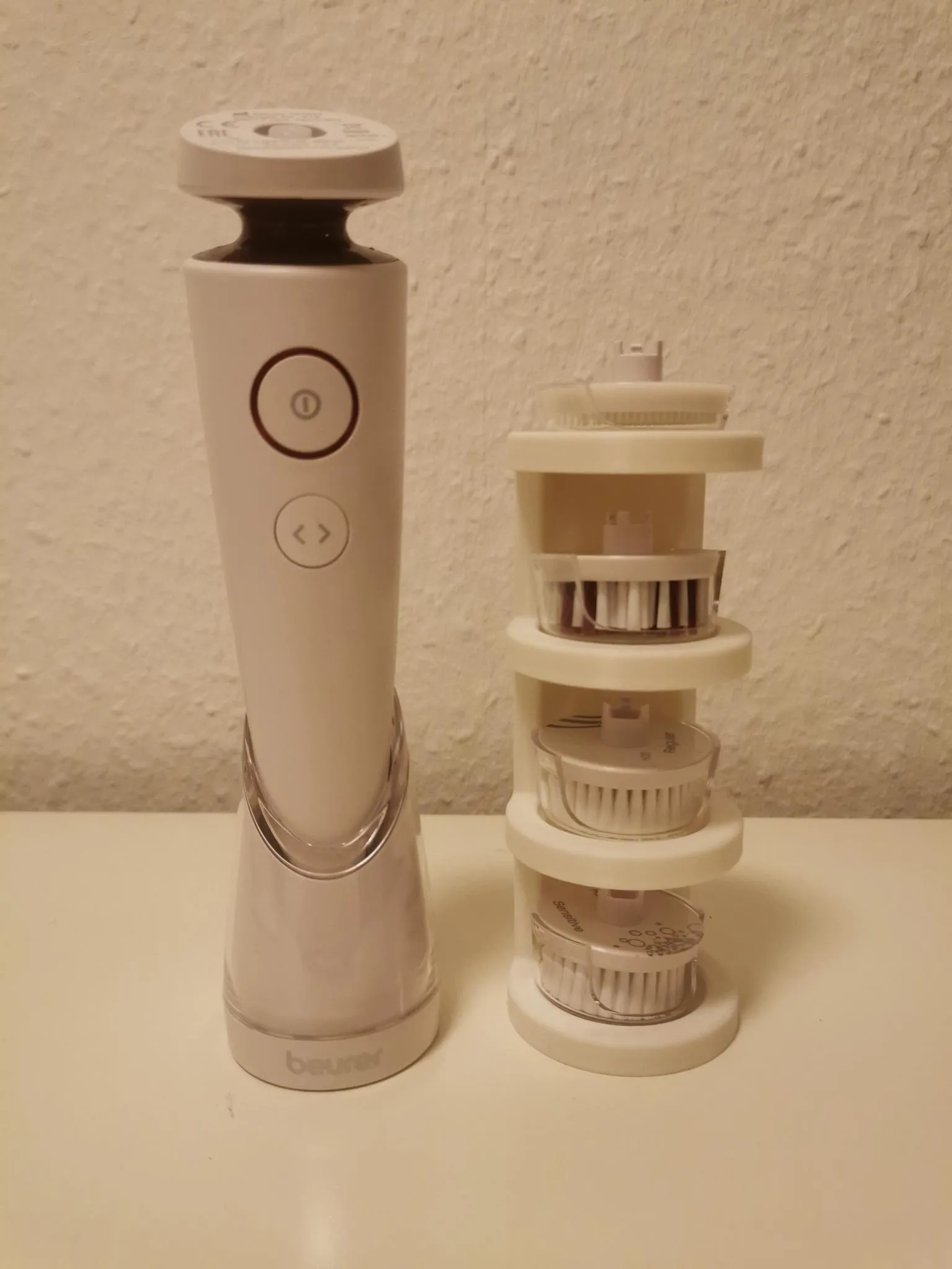 Giá đỡ đầu chổi rửa mặt modular cho Beurer FC95