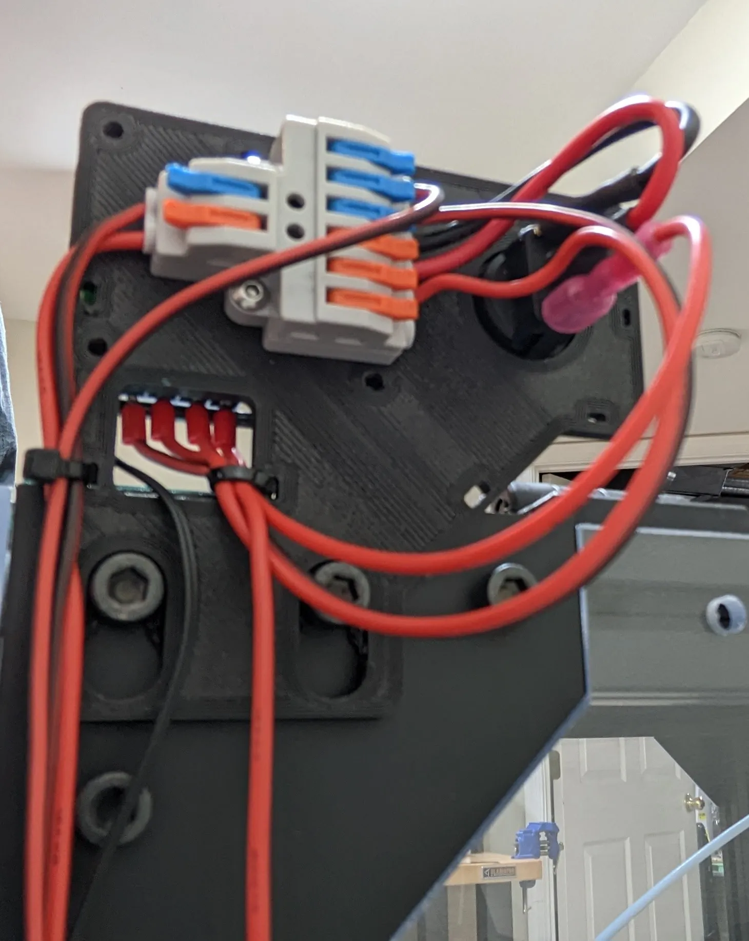 Bộ điều khiển nhiệt độ và công tắc cho RatRig Chamber