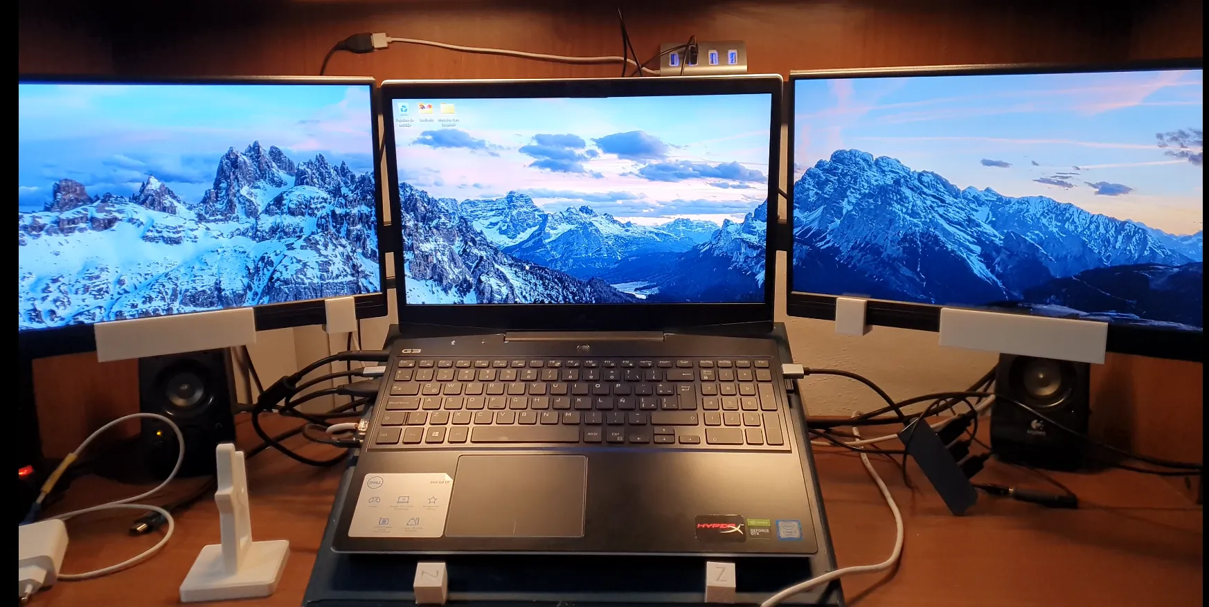 Giá đỡ cho màn hình không có lỗ gắn hỗ trợ