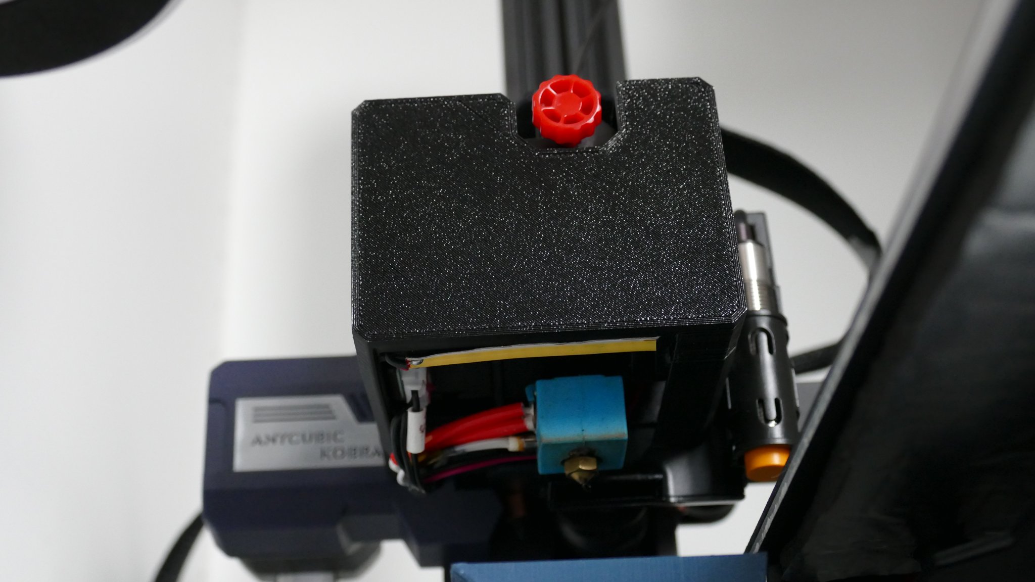 Vỏ đầu in Anycubic Kobra với đèn LED chiếu sáng