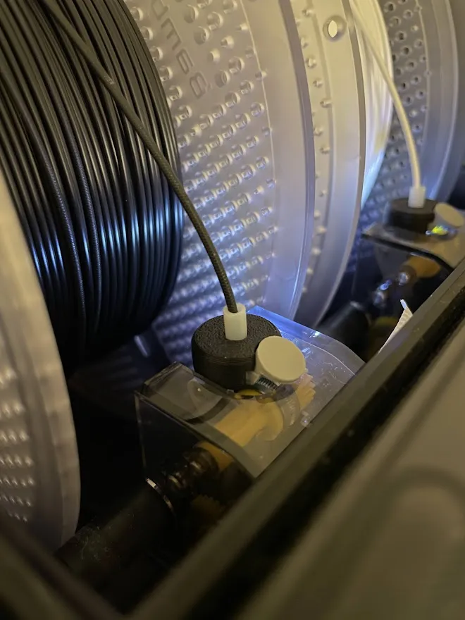 Nắp chụp phễu cấp liệu AMS Bambu Lab cải tiến