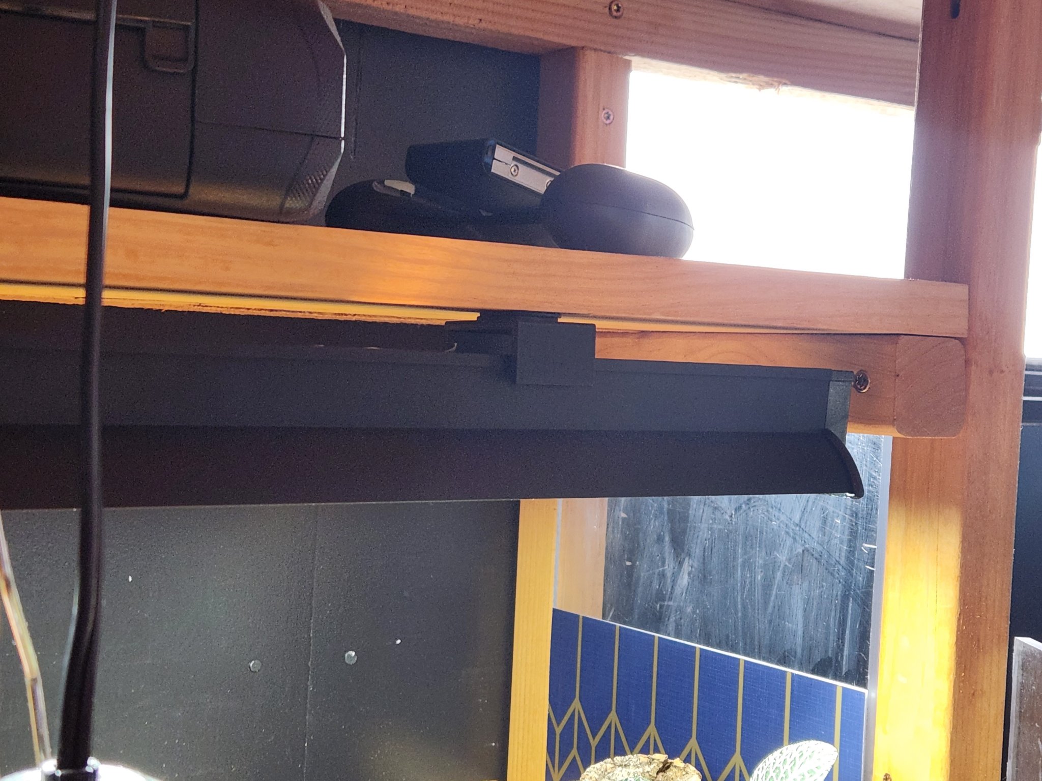 Kẹp đèn UV Repti-zoo treo từ trên xuống