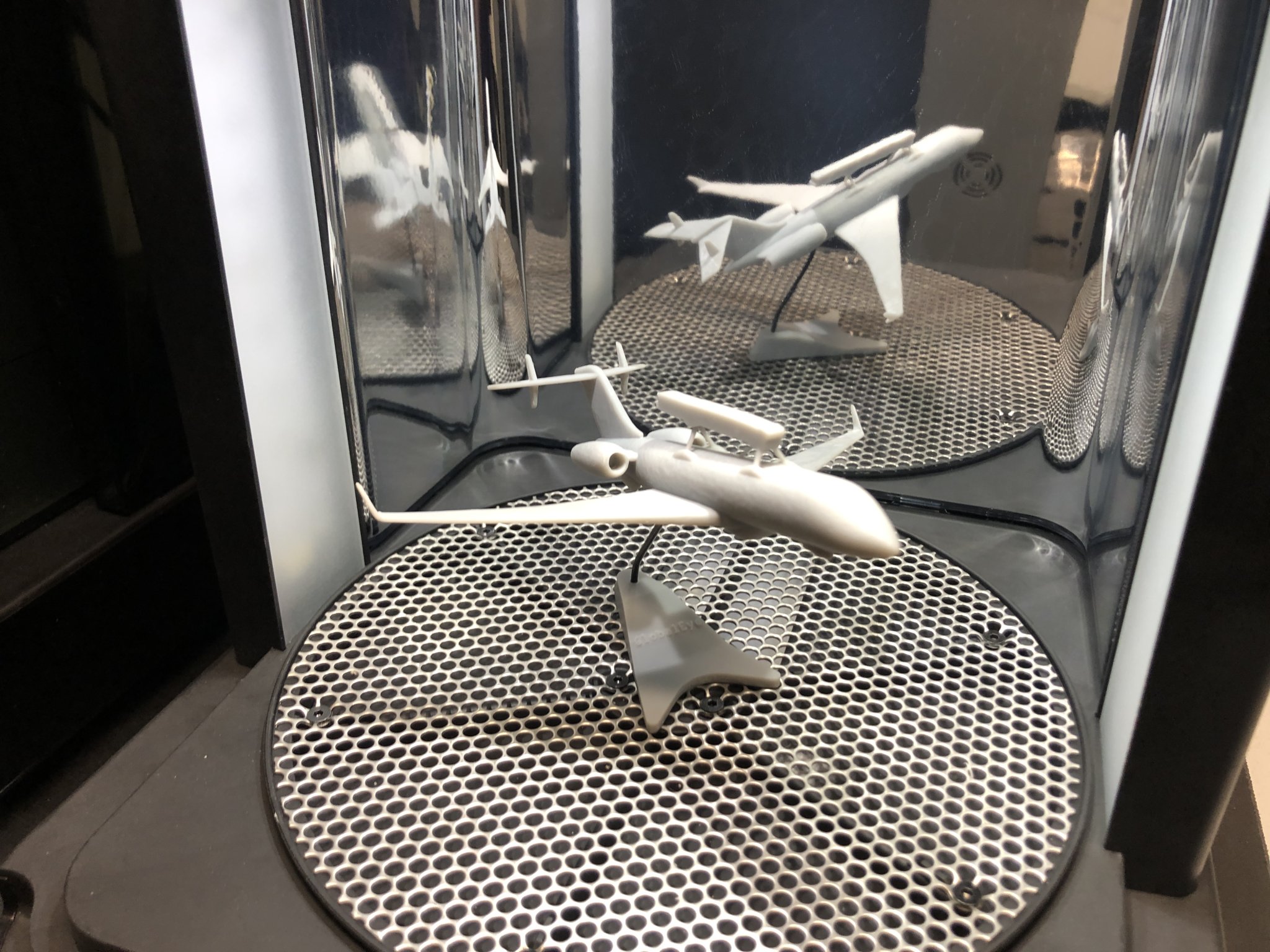 Mô hình máy bay kinh doanh SAAB GlobalEye cải tiến