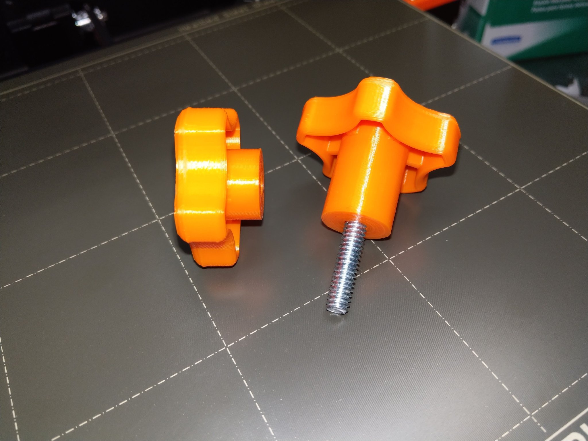 Núm điều chỉnh sao 1/4 inch và 5/16 inch